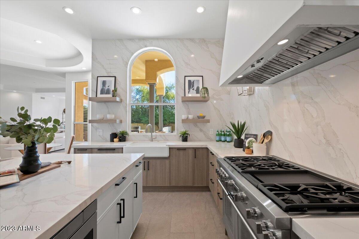 PARADISE ESTATES - Residential