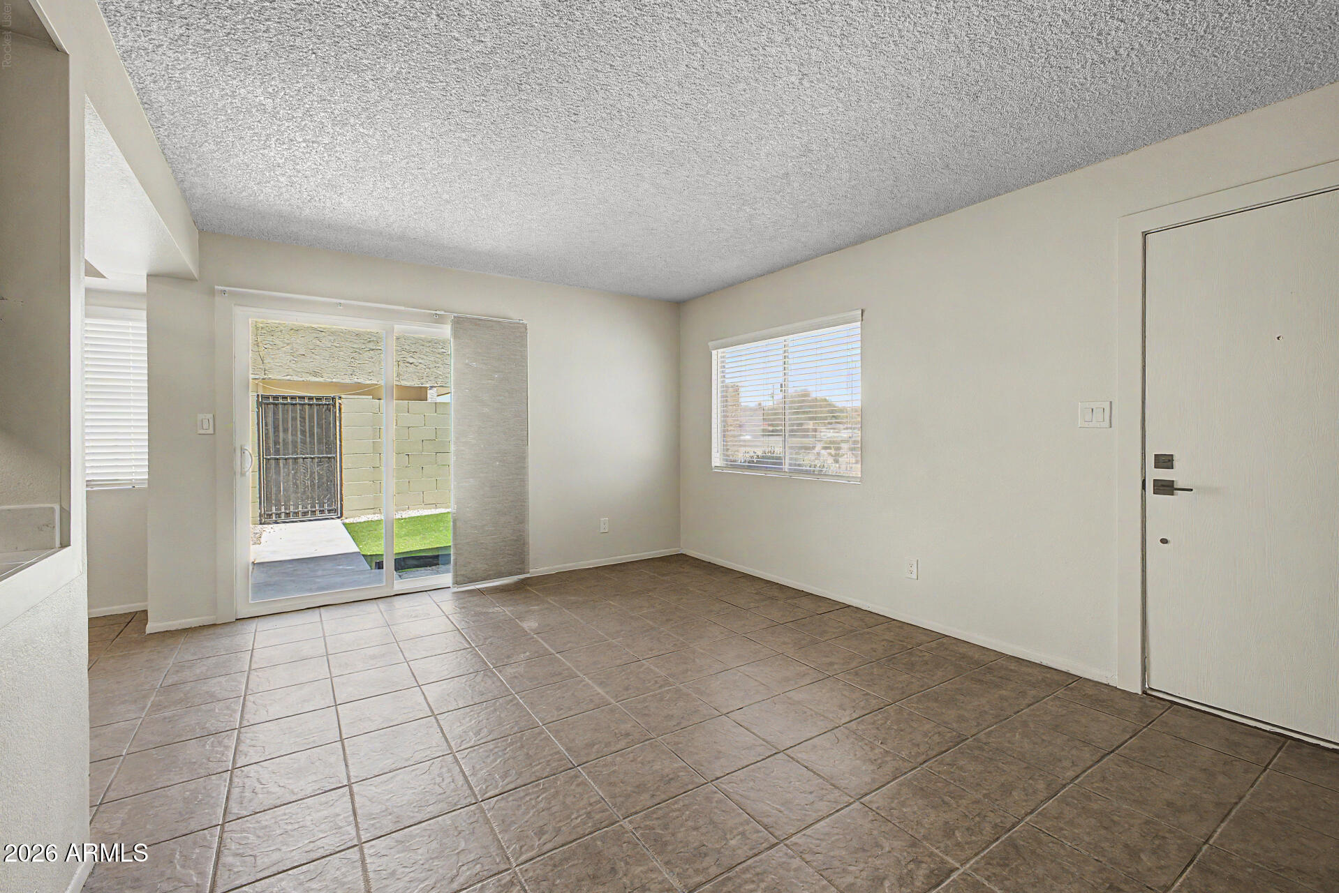 HALLCRAFT VILLAS WEST 8 - Residential
