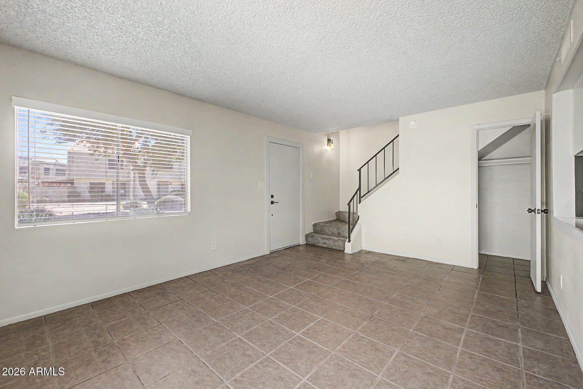 HALLCRAFT VILLAS WEST 8 - Residential