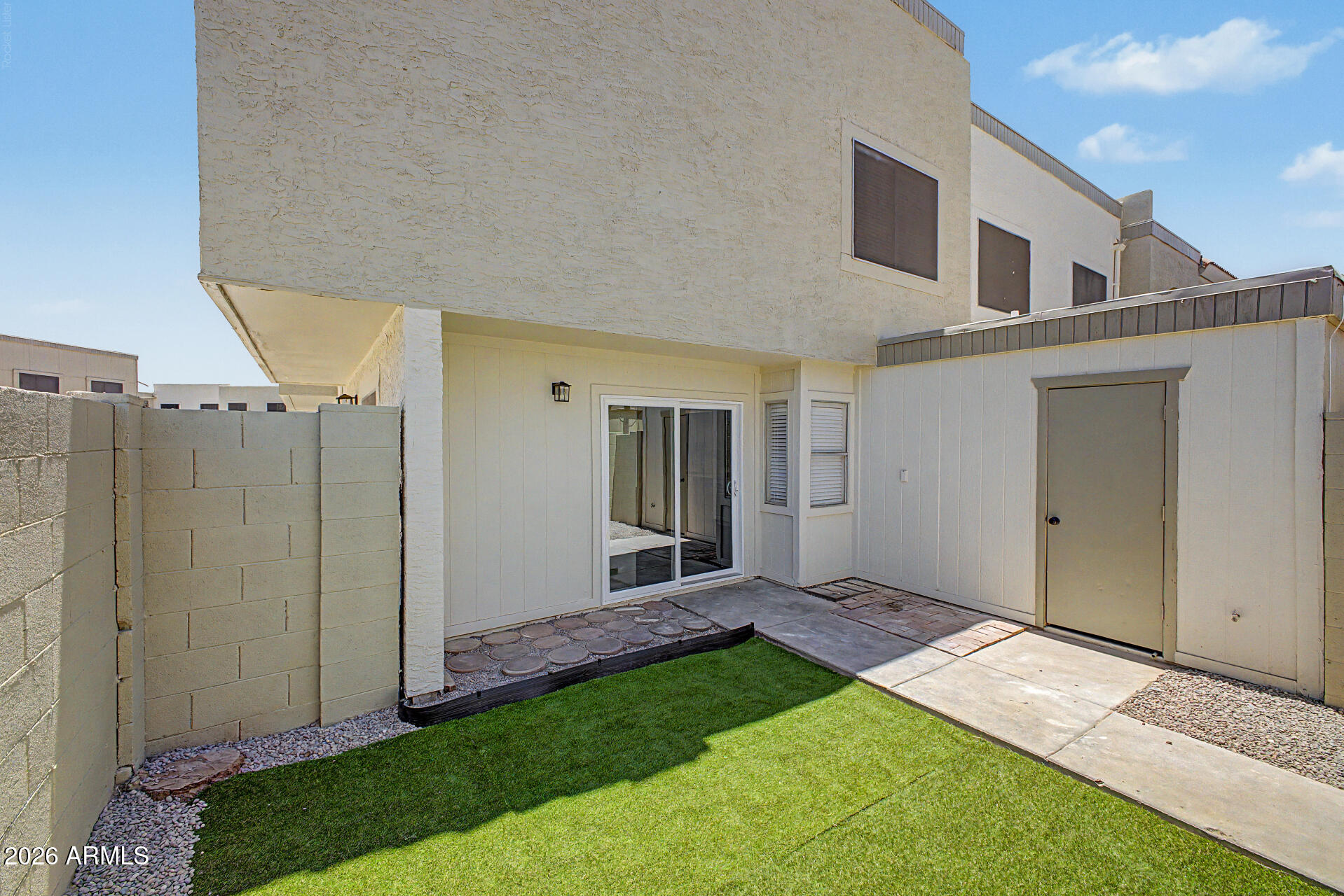 HALLCRAFT VILLAS WEST 8 - Residential