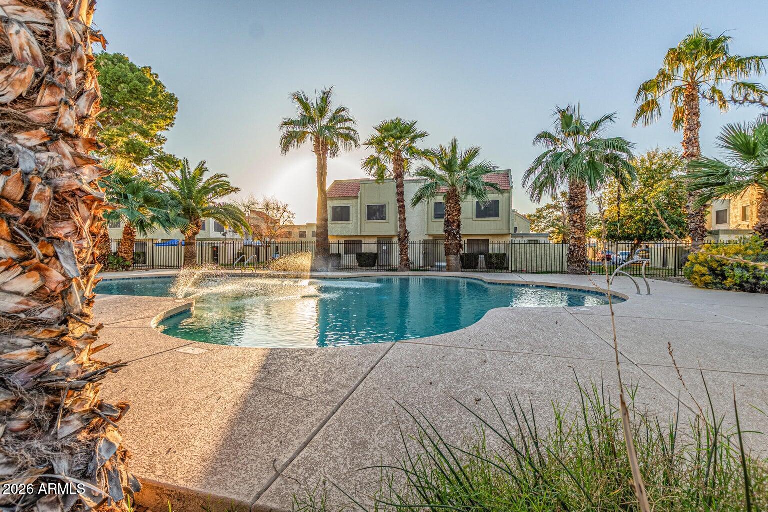 HALLCRAFT VILLAS WEST 8 - Residential