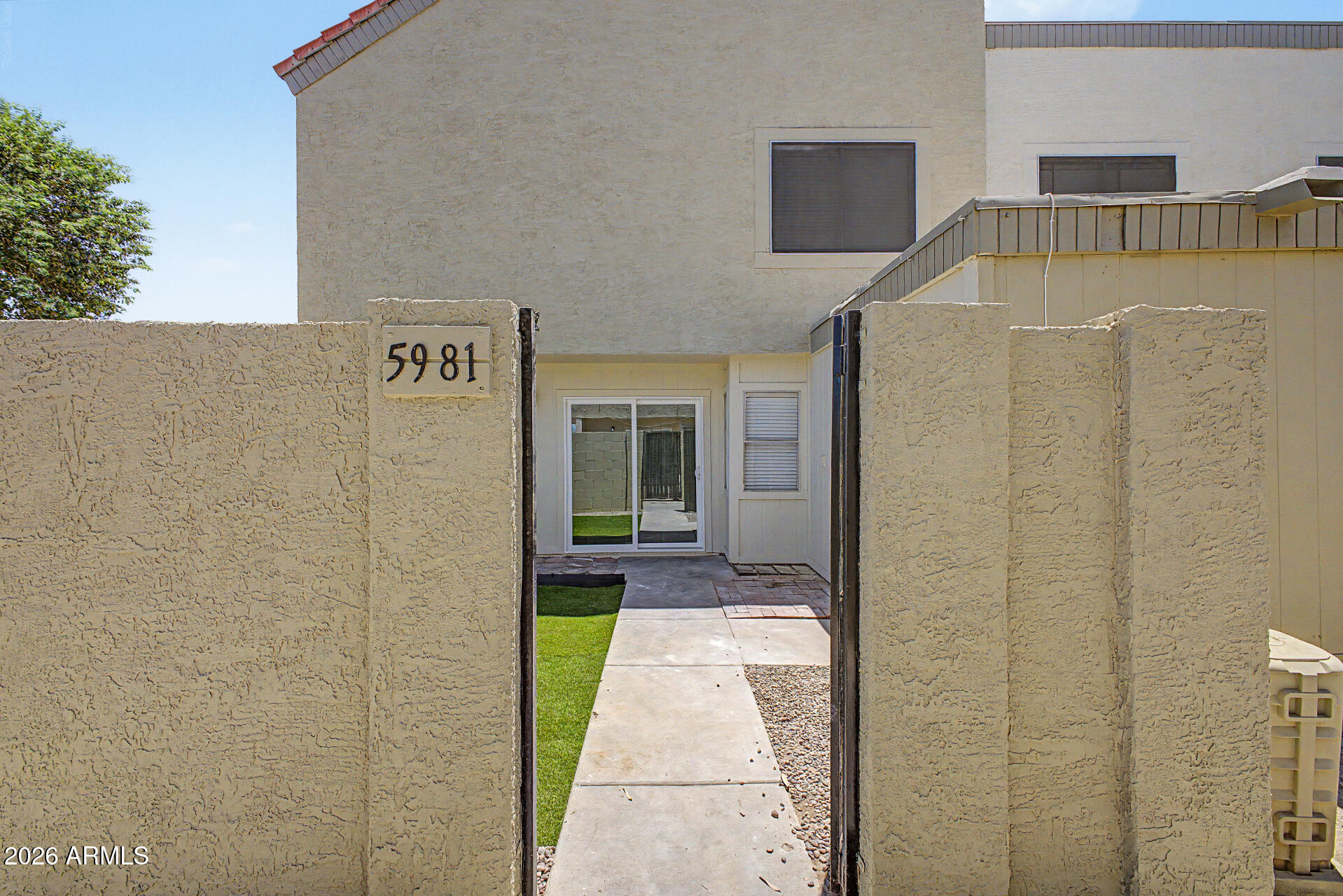 HALLCRAFT VILLAS WEST 8 - Residential