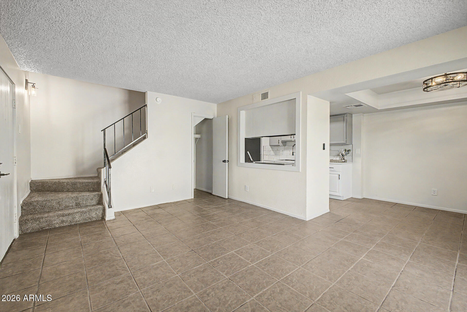 HALLCRAFT VILLAS WEST 8 - Residential