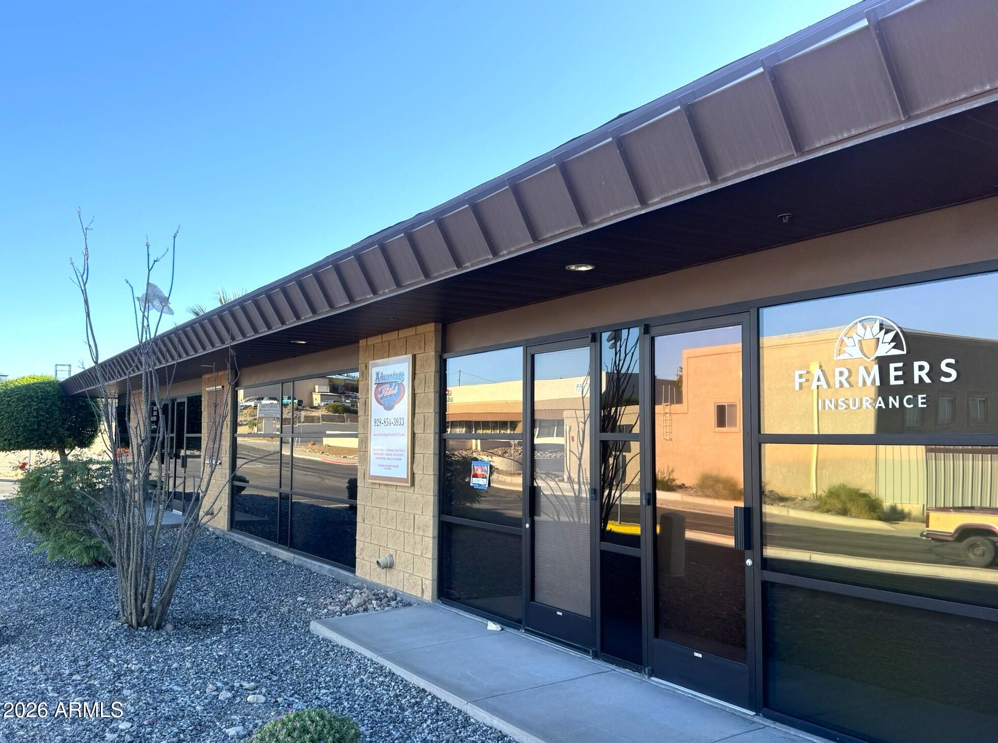 BAHAMA BUSINESS PLAZA 2ND AMD - Commercial Lease