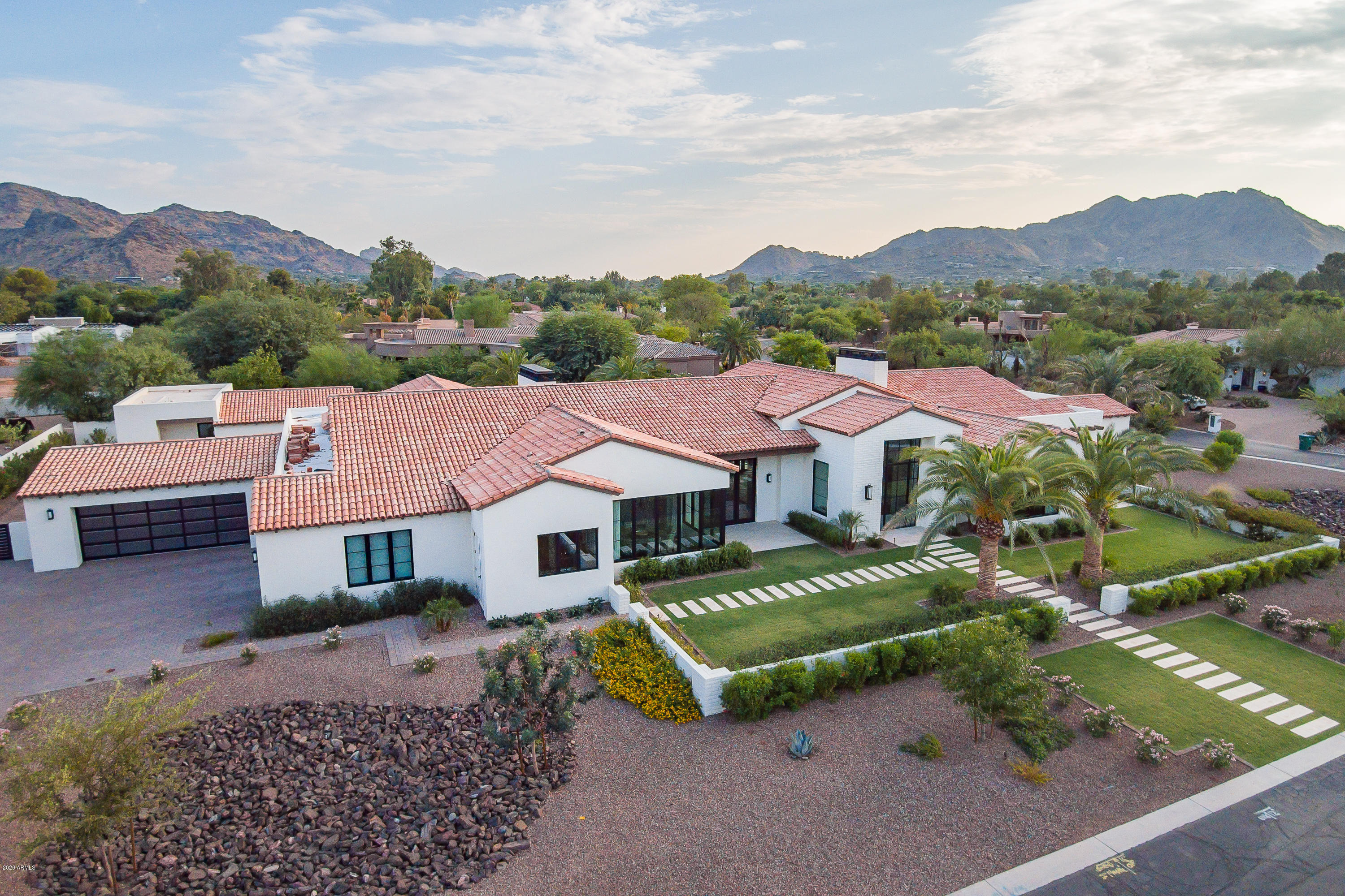 PARADISE COUNTRY ESTATES 2 - Residential
