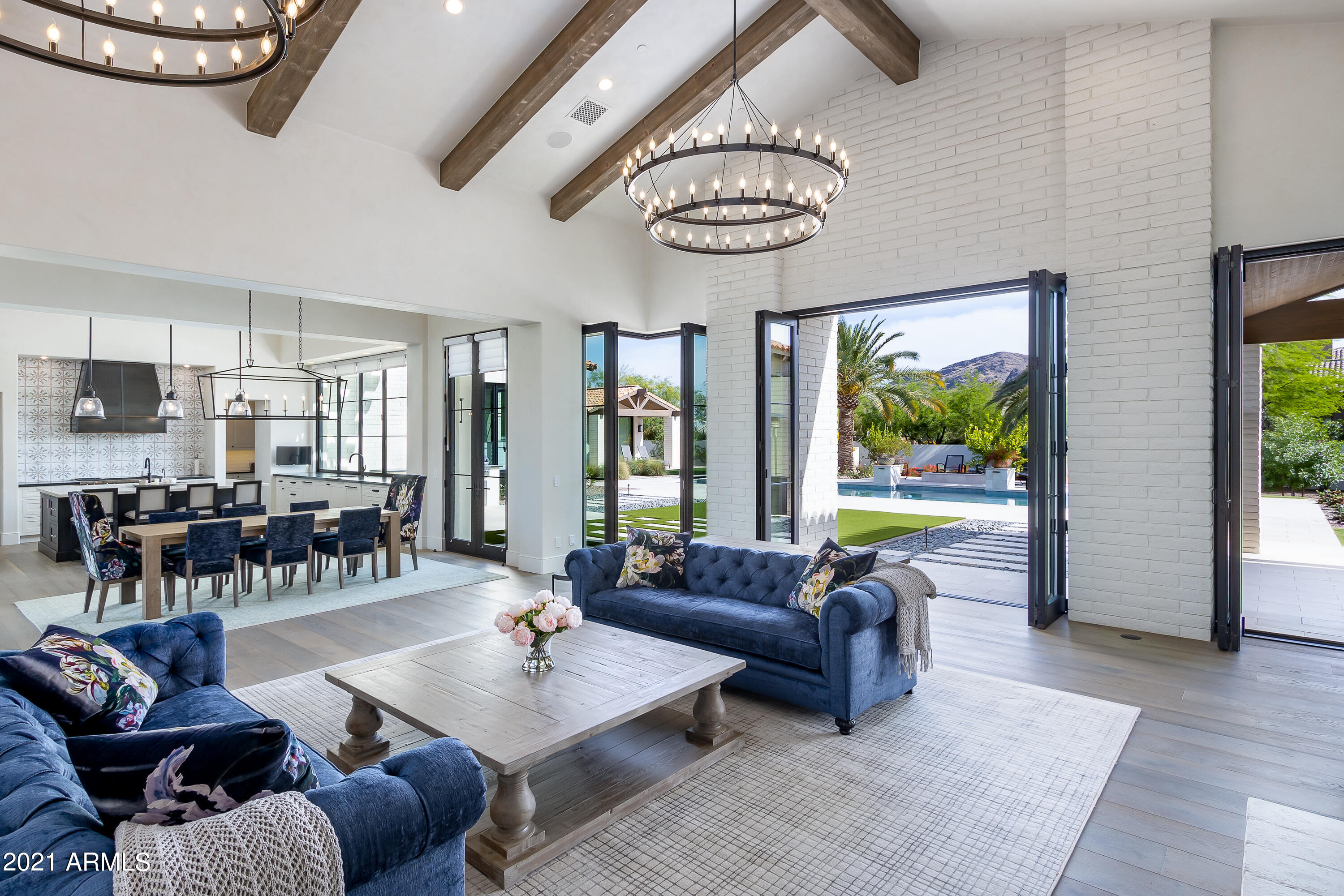 PARADISE COUNTRY ESTATES 2 - Residential