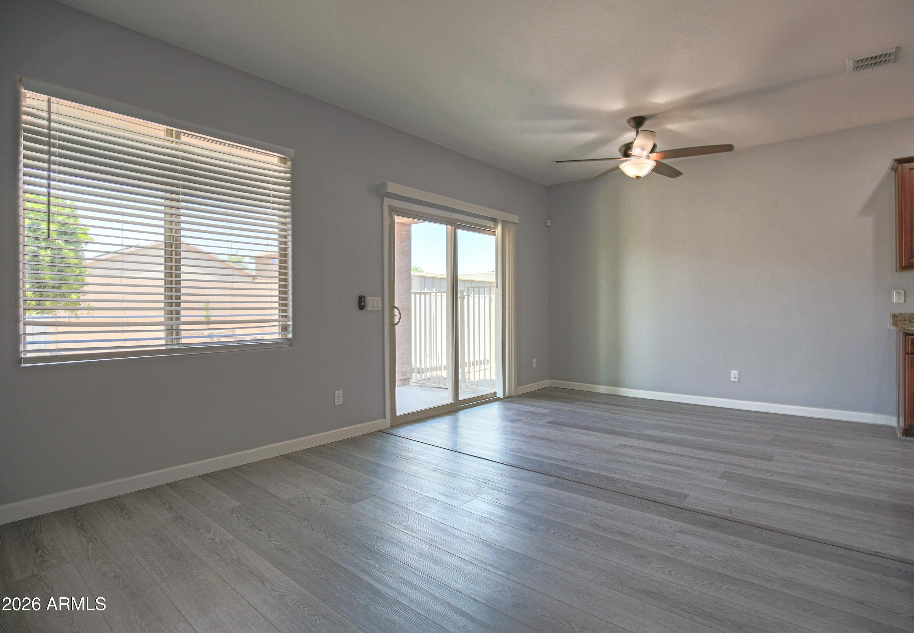 CRYSTAL VISTA - Residential