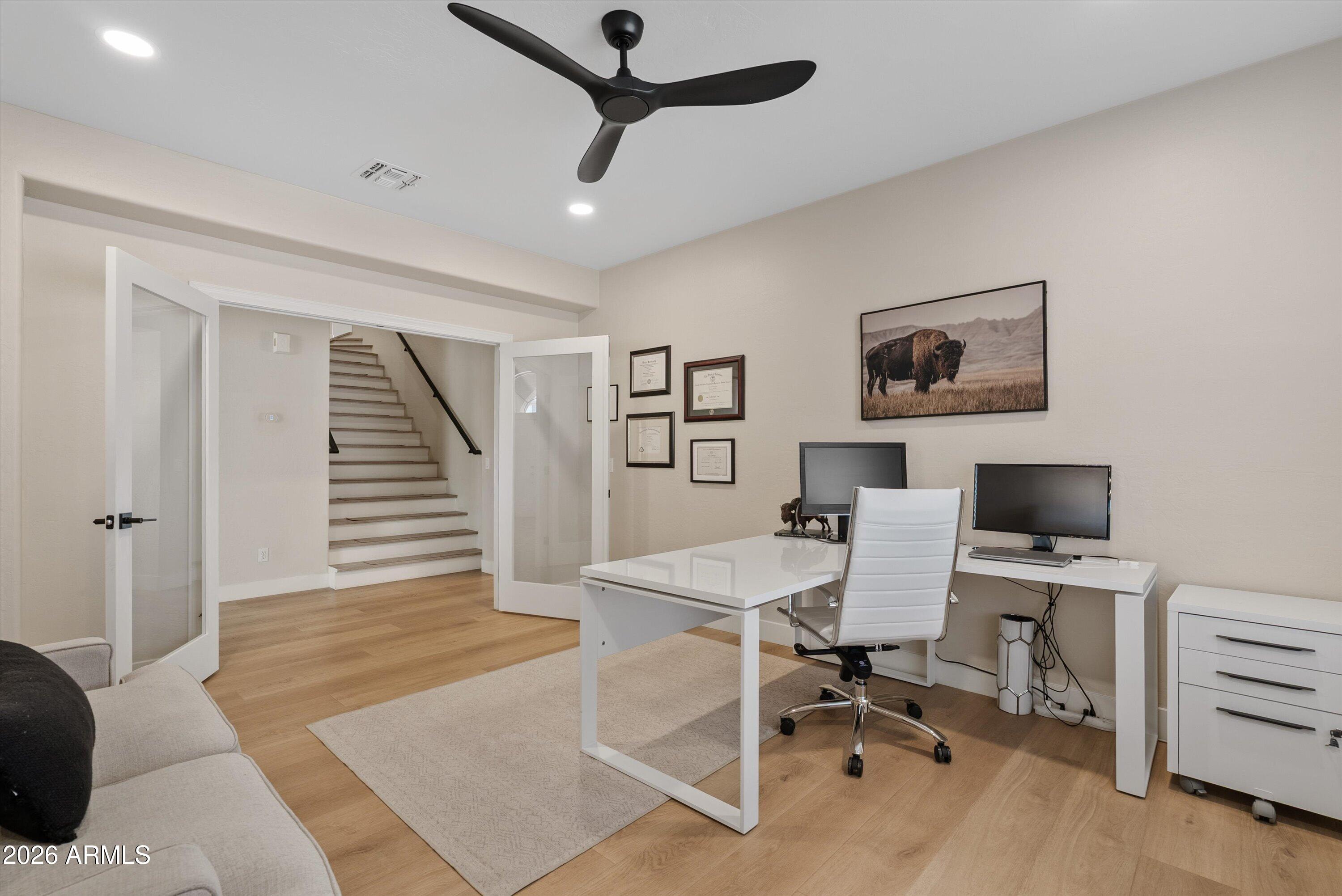 DIAMOND CREEK - Residential