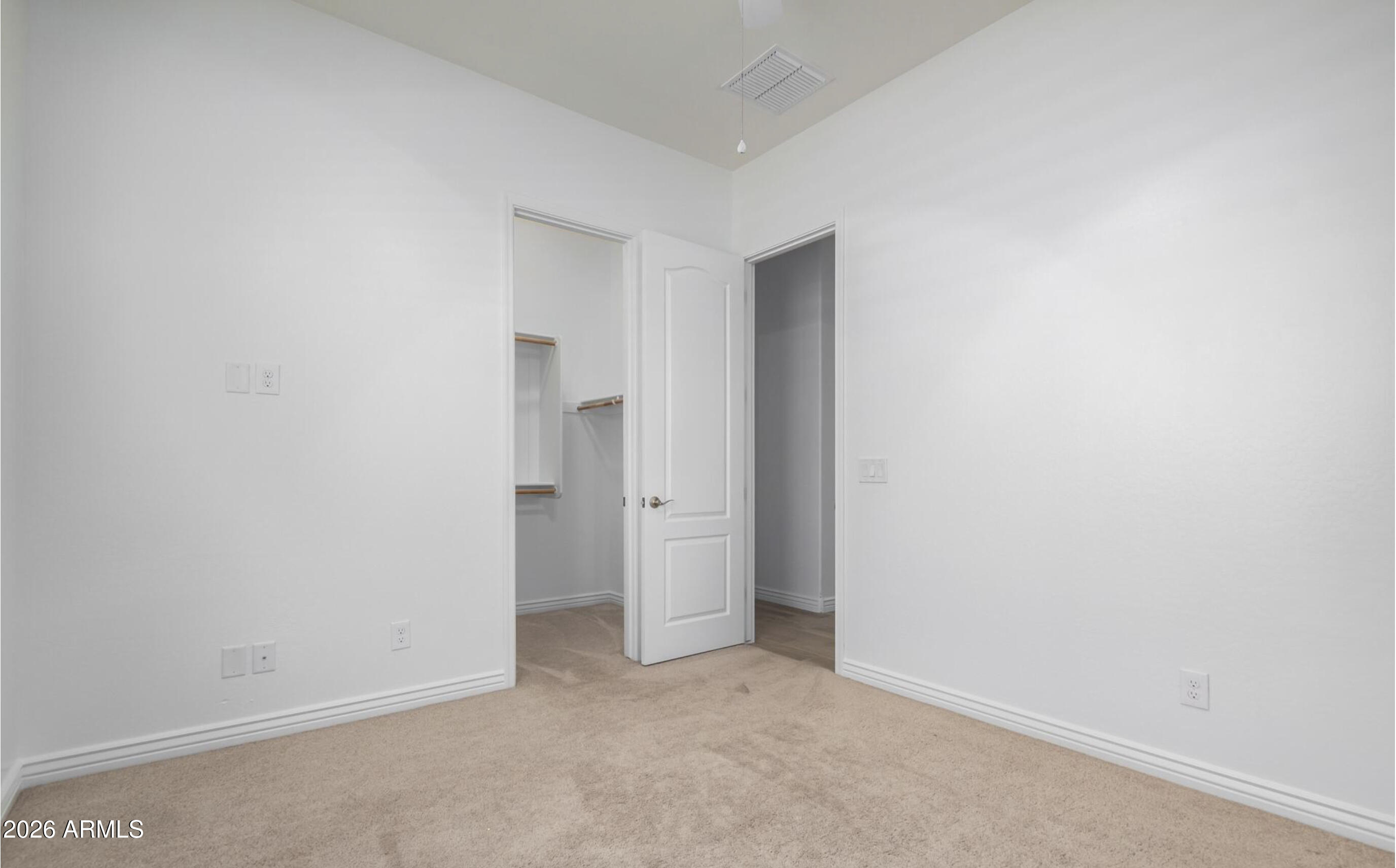 SONORAN COMMONS PHASE 1 REPLAT - Residential Lease
