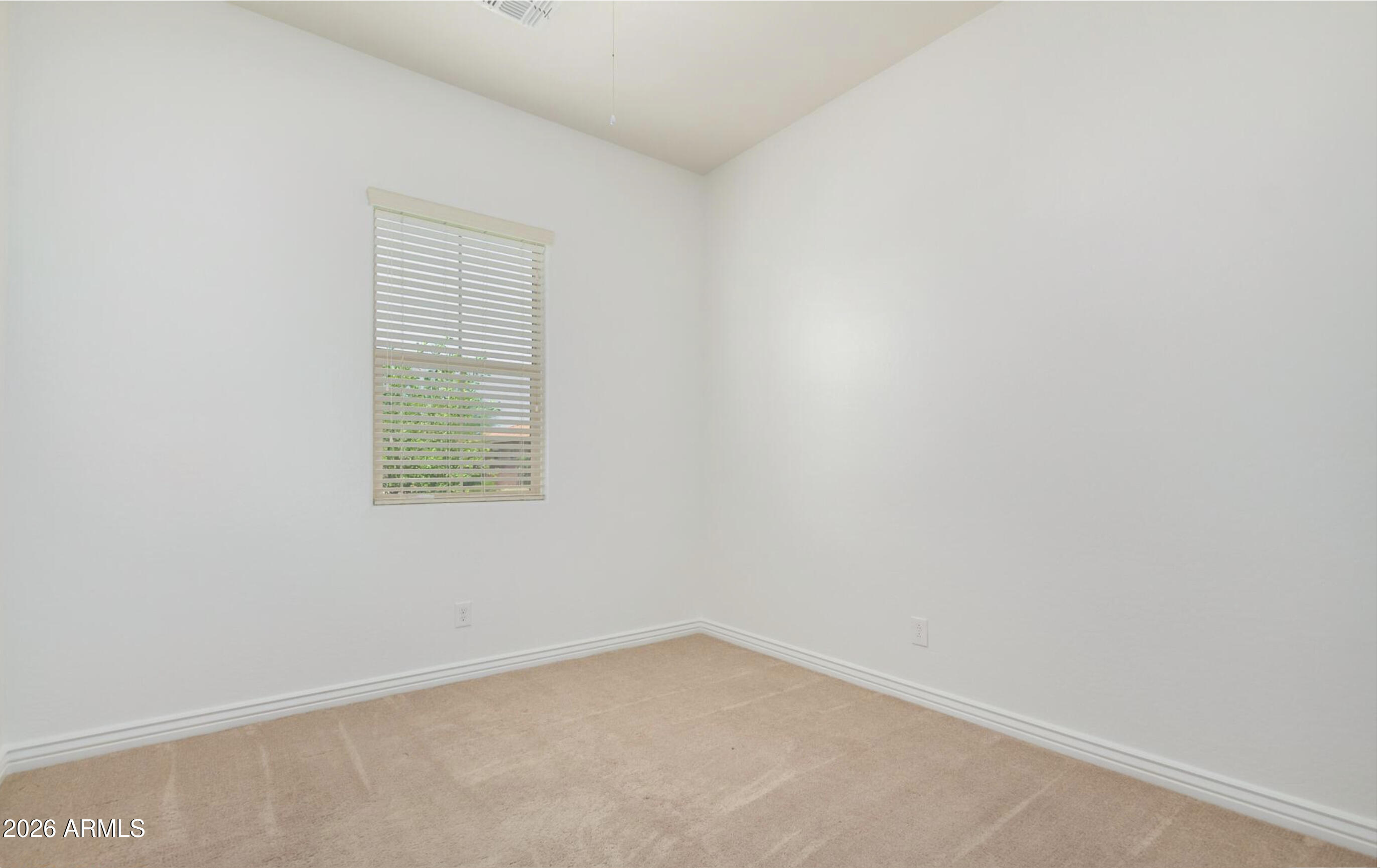 SONORAN COMMONS PHASE 1 REPLAT - Residential Lease