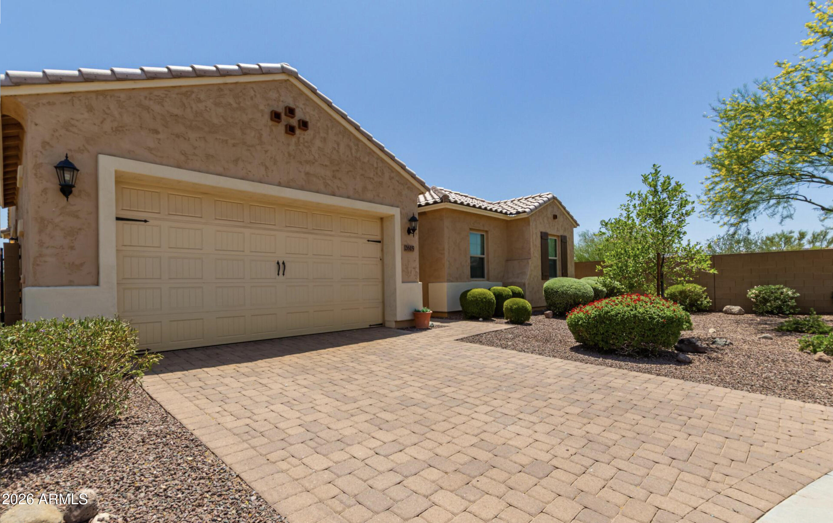 SONORAN COMMONS PHASE 1 REPLAT - Residential Lease