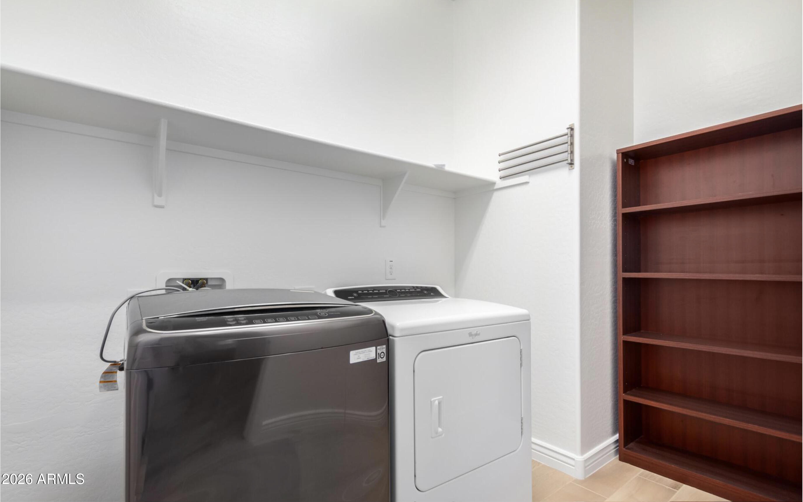 SONORAN COMMONS PHASE 1 REPLAT - Residential Lease
