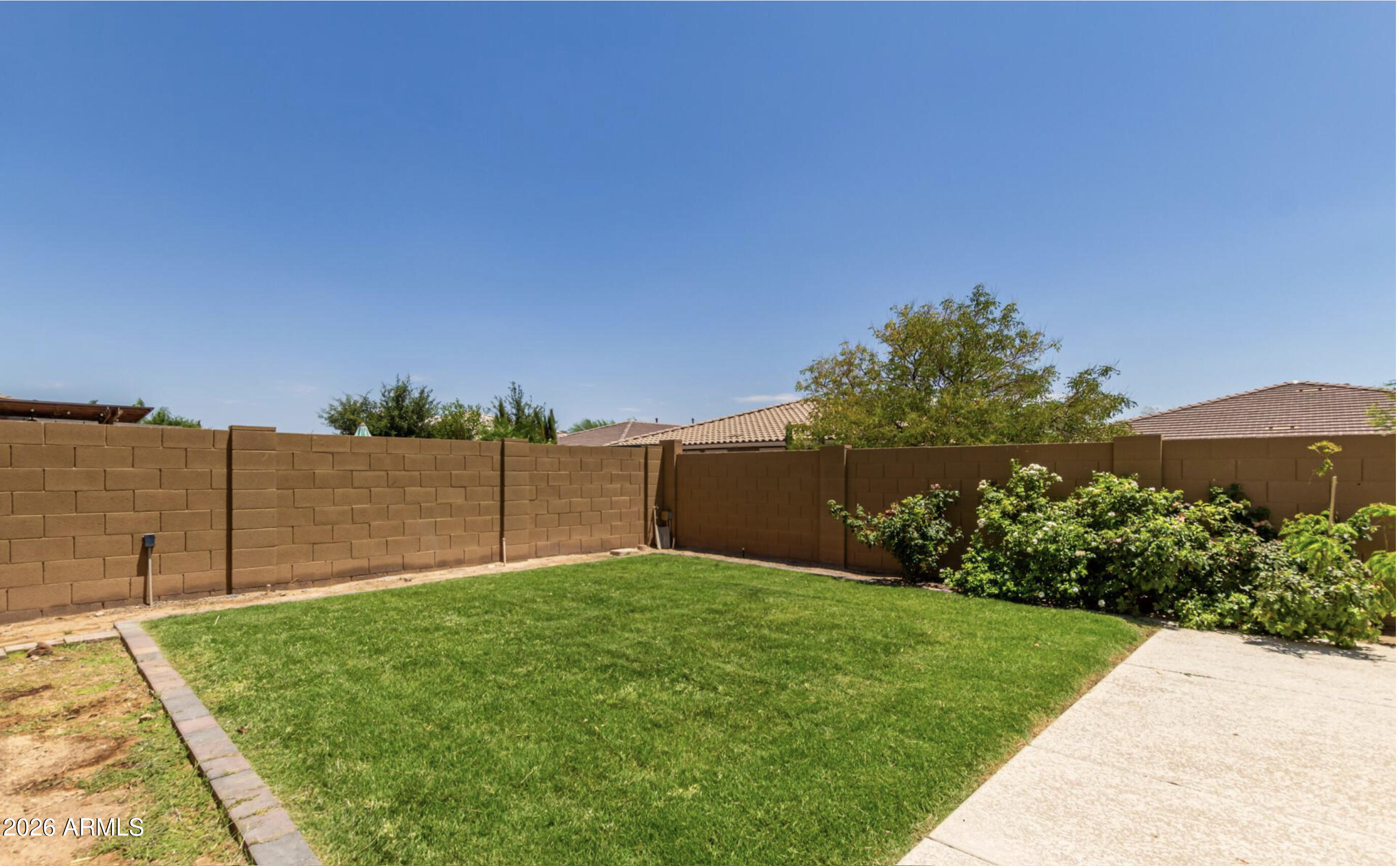 SONORAN COMMONS PHASE 1 REPLAT - Residential Lease