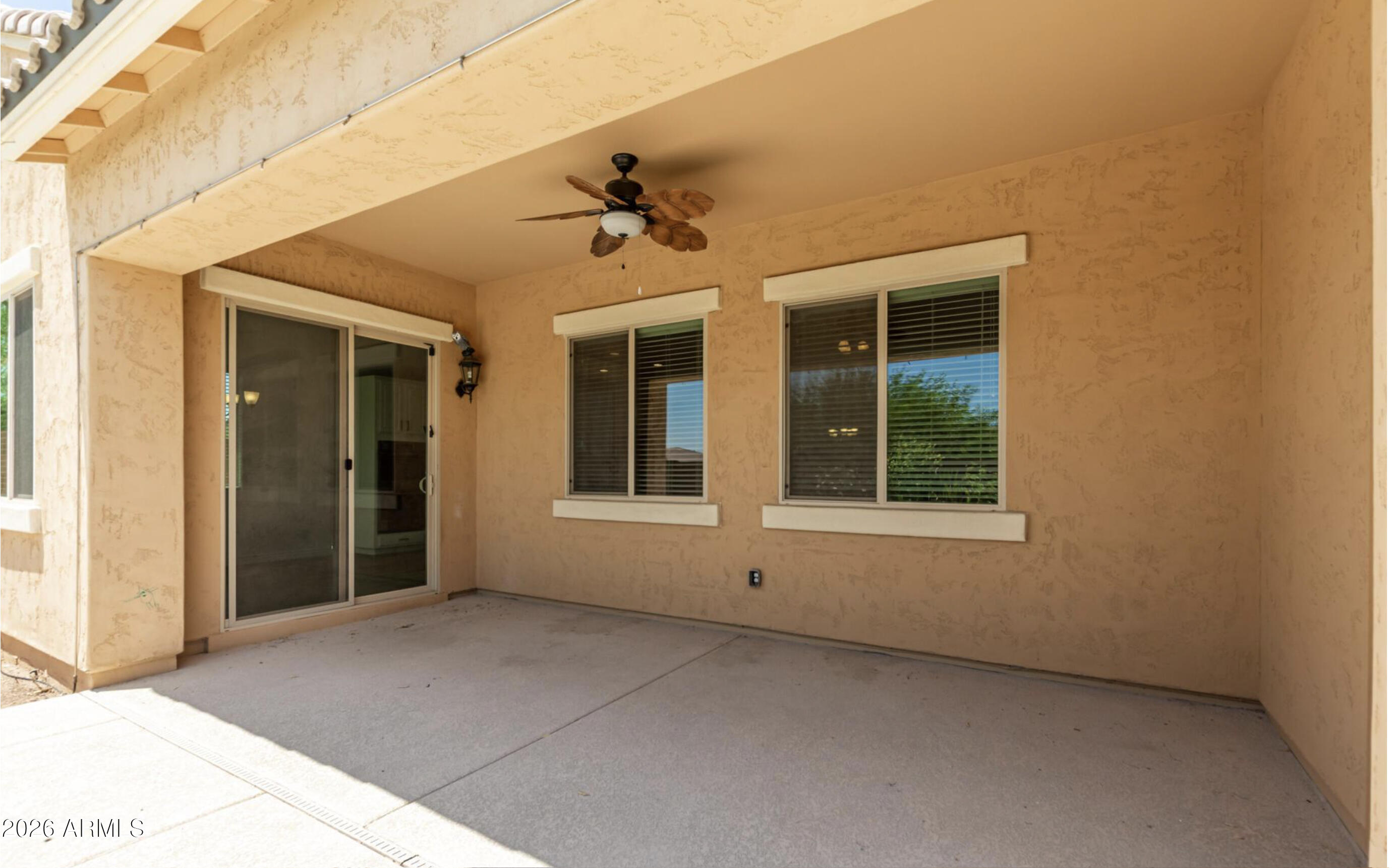 SONORAN COMMONS PHASE 1 REPLAT - Residential Lease