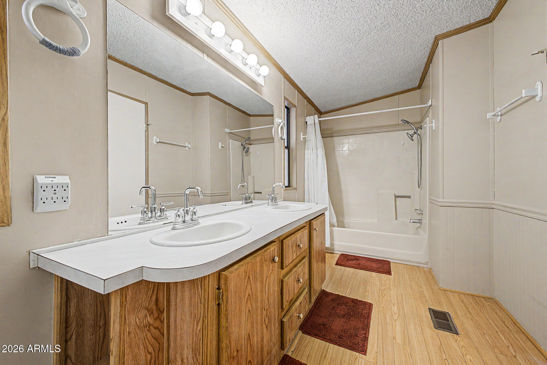 FLORENCE GARDENS UNIT D - Residential