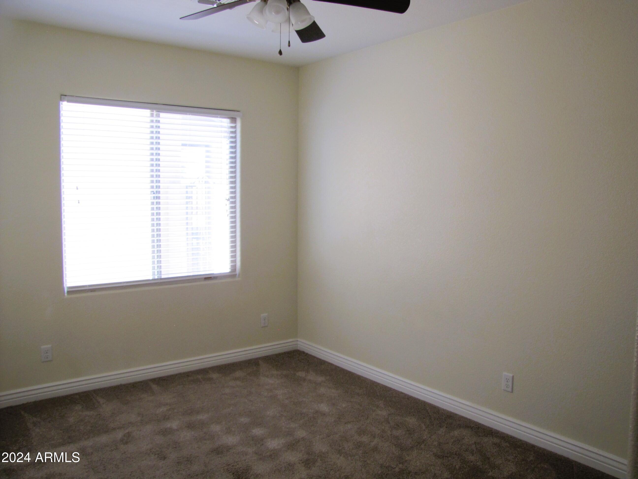 ESTATES AT HOLIDAY - Residential Lease