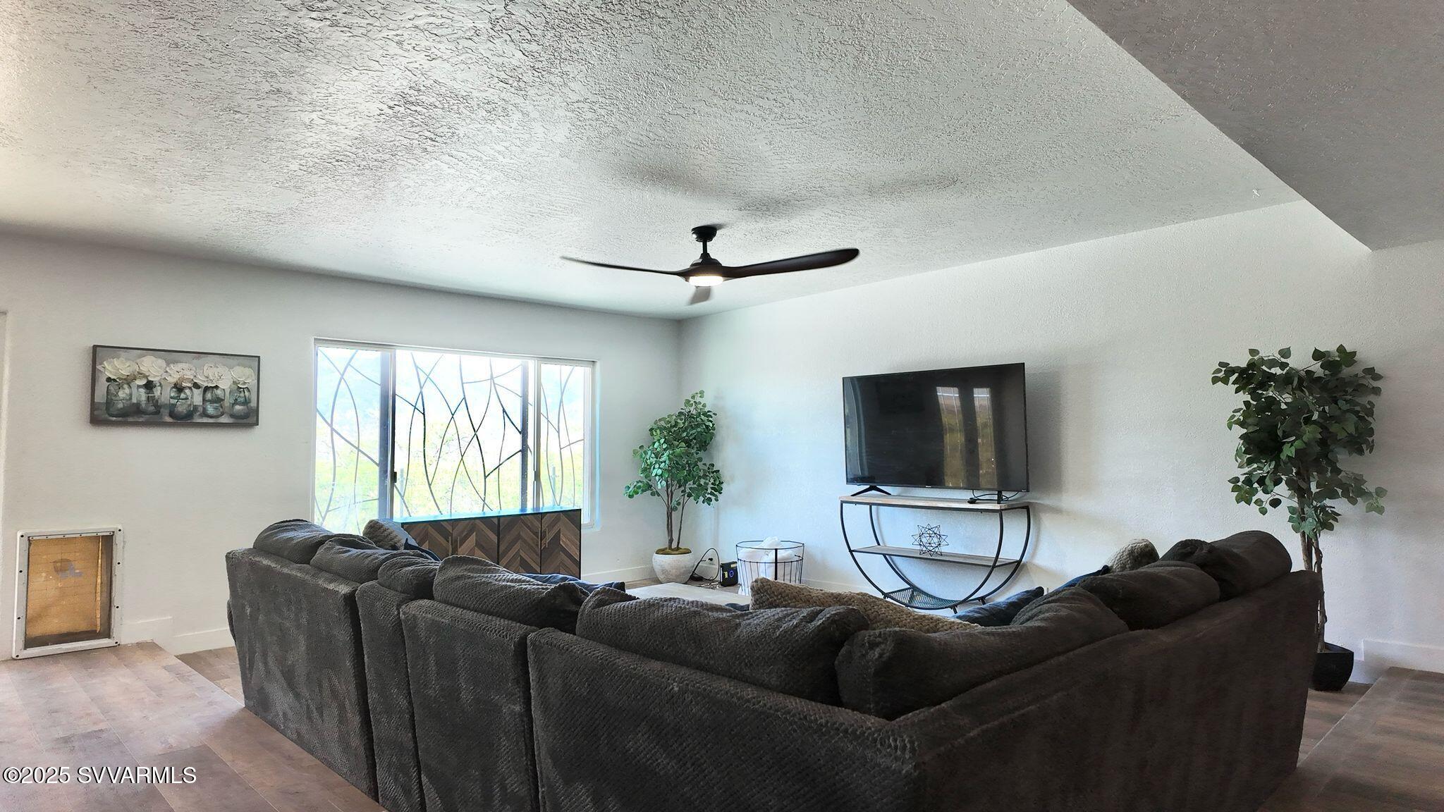 Under 5 Acres - Residential