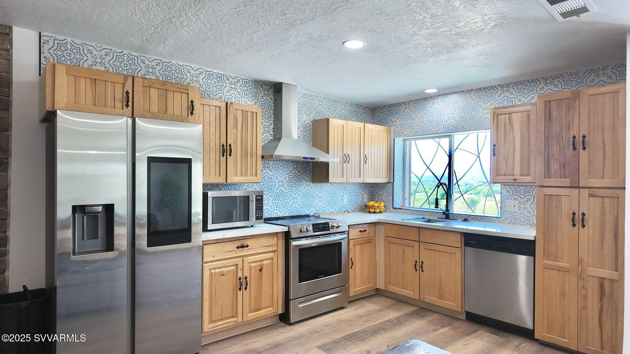 Under 5 Acres - Residential