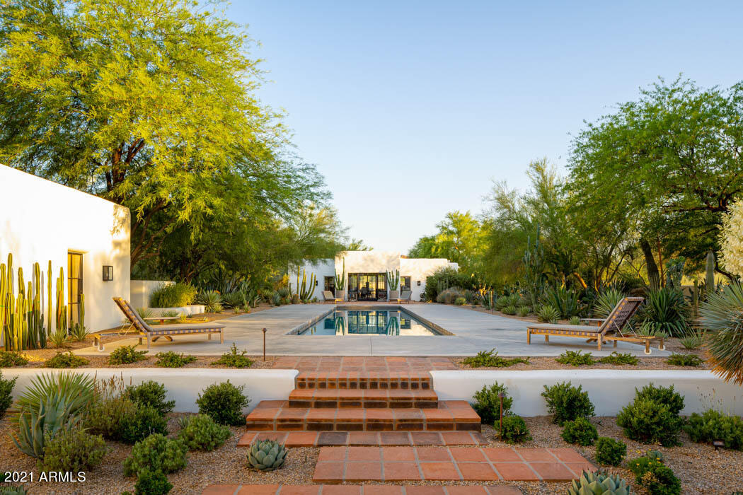 KERR ESTATES TRS B, C, D & E - Residential