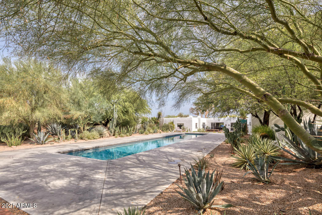 KERR ESTATES TRS B, C, D & E - Residential