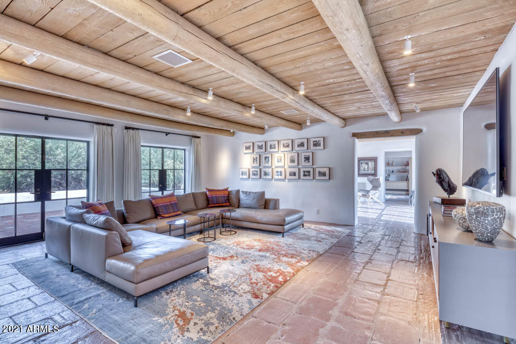 KERR ESTATES TRS B, C, D & E - Residential