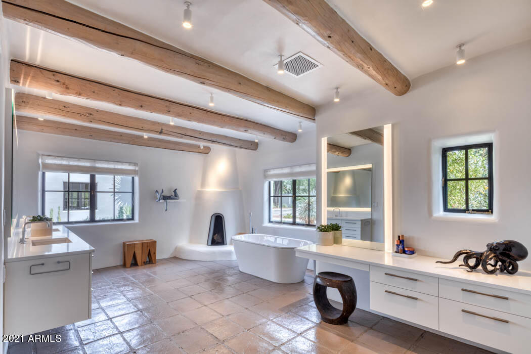 KERR ESTATES TRS B, C, D & E - Residential