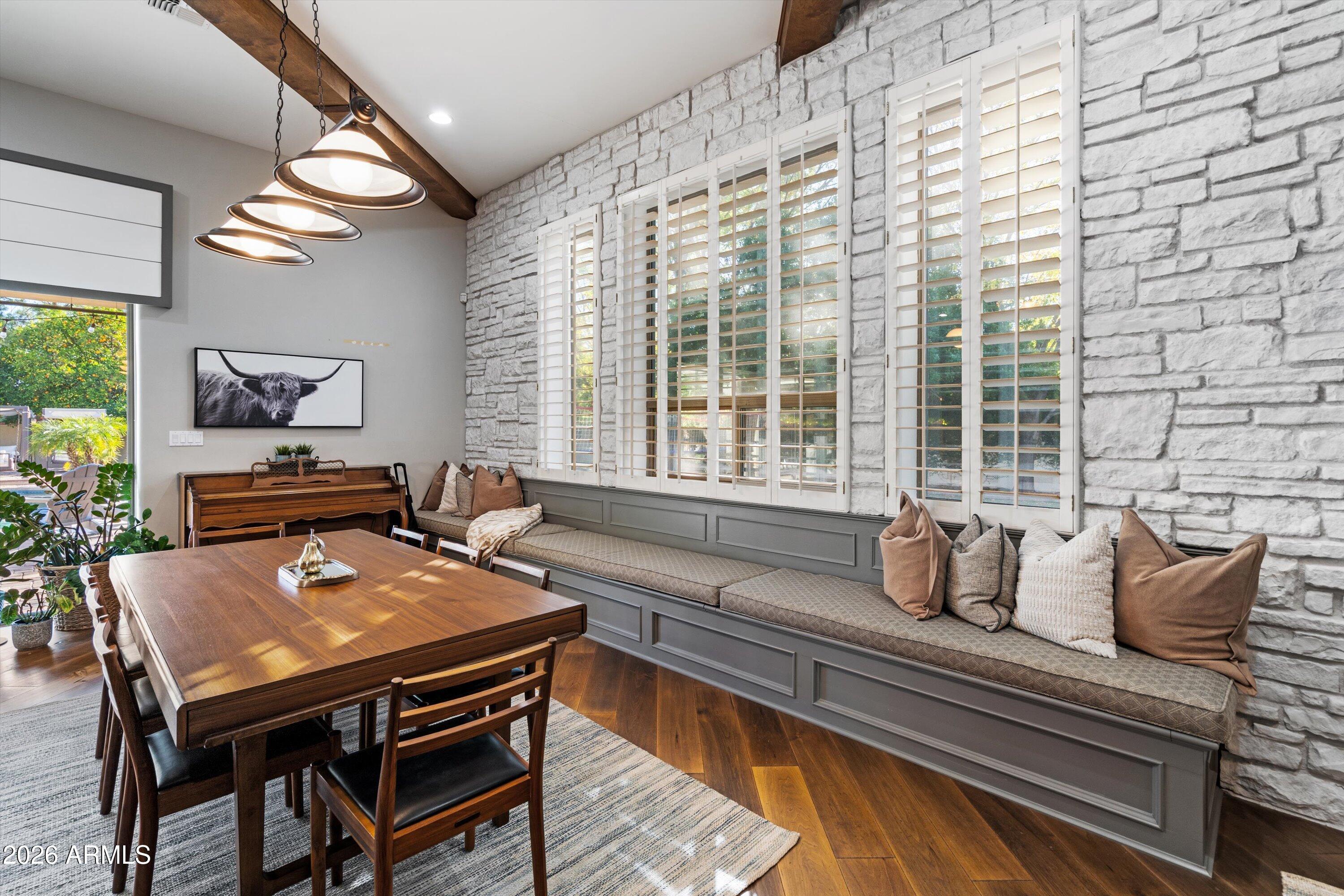 SOMERSET ESTATES - Residential