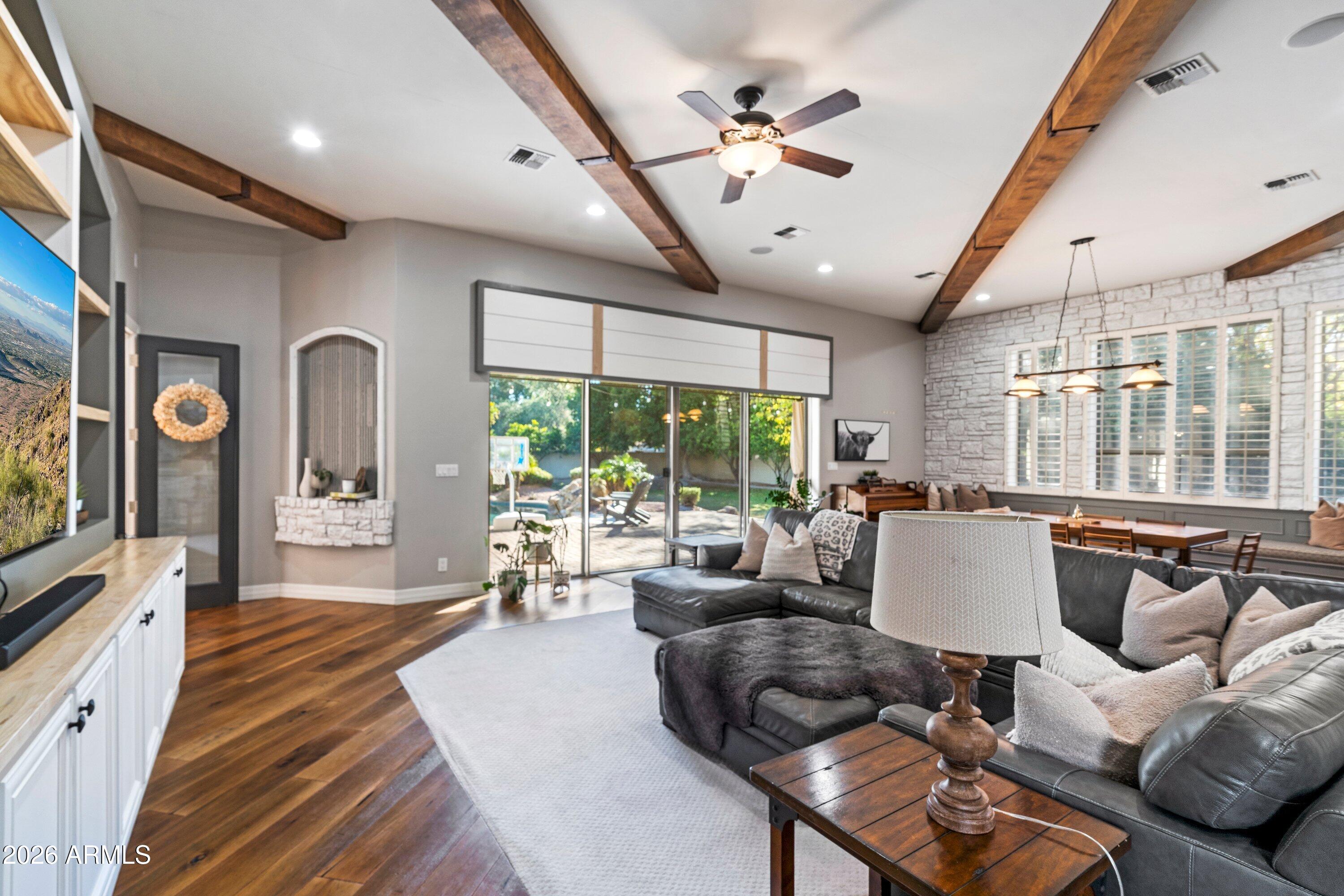 SOMERSET ESTATES - Residential