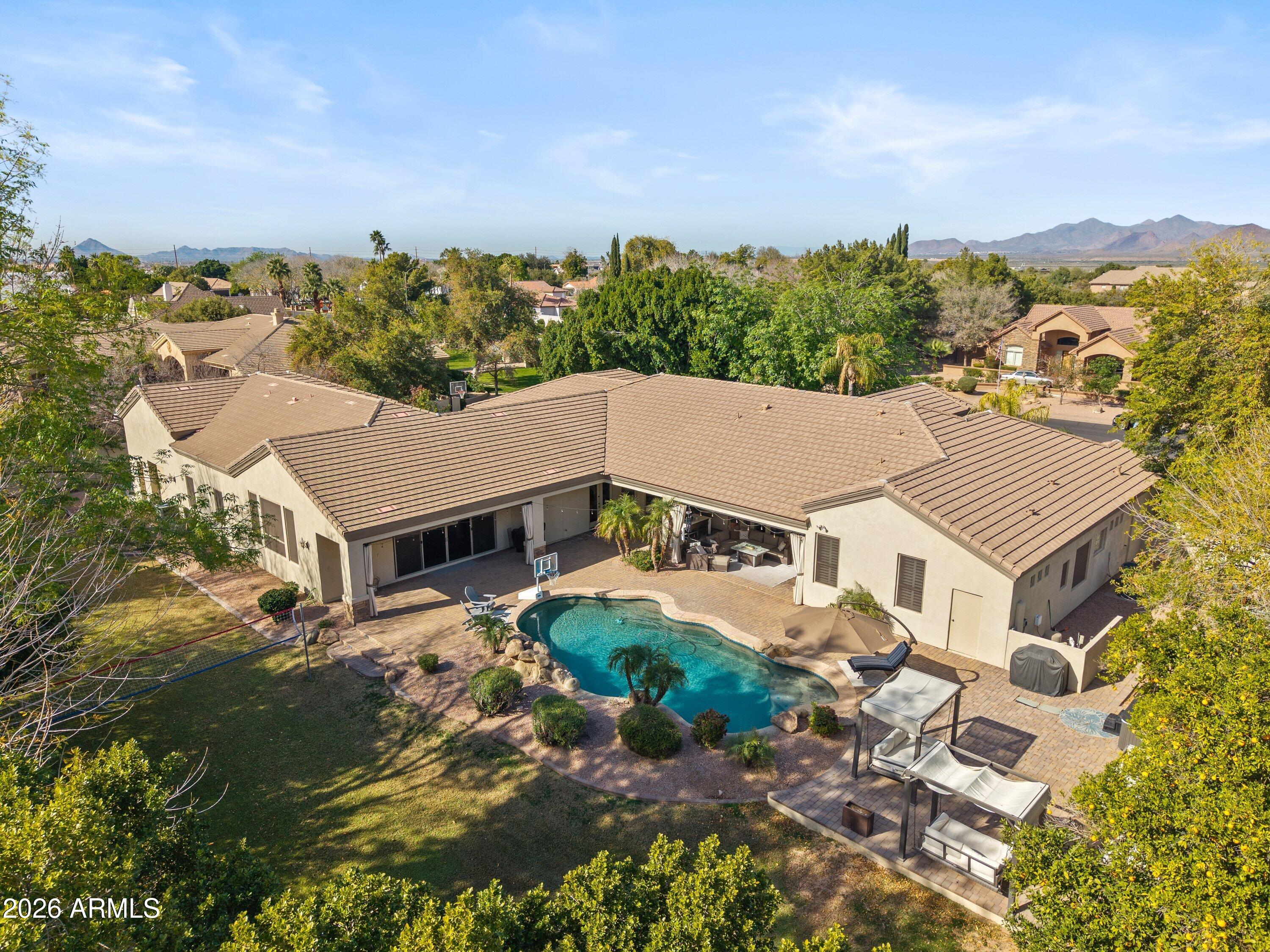 SOMERSET ESTATES - Residential
