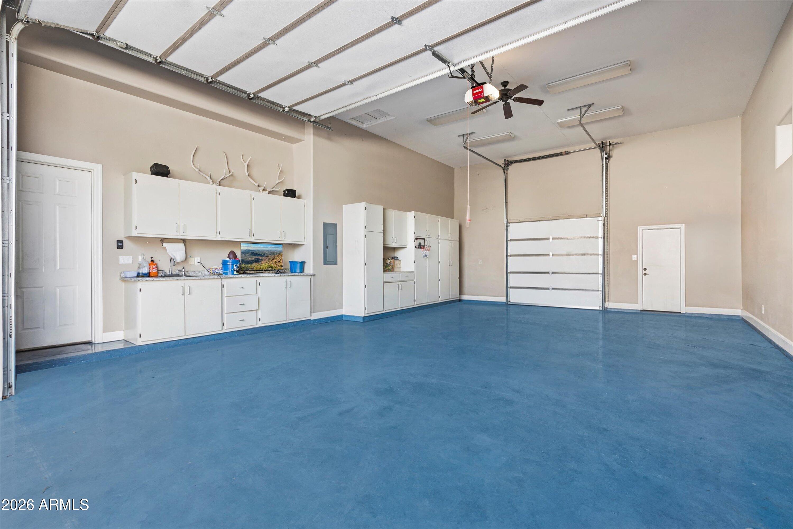 SOMERSET ESTATES - Residential
