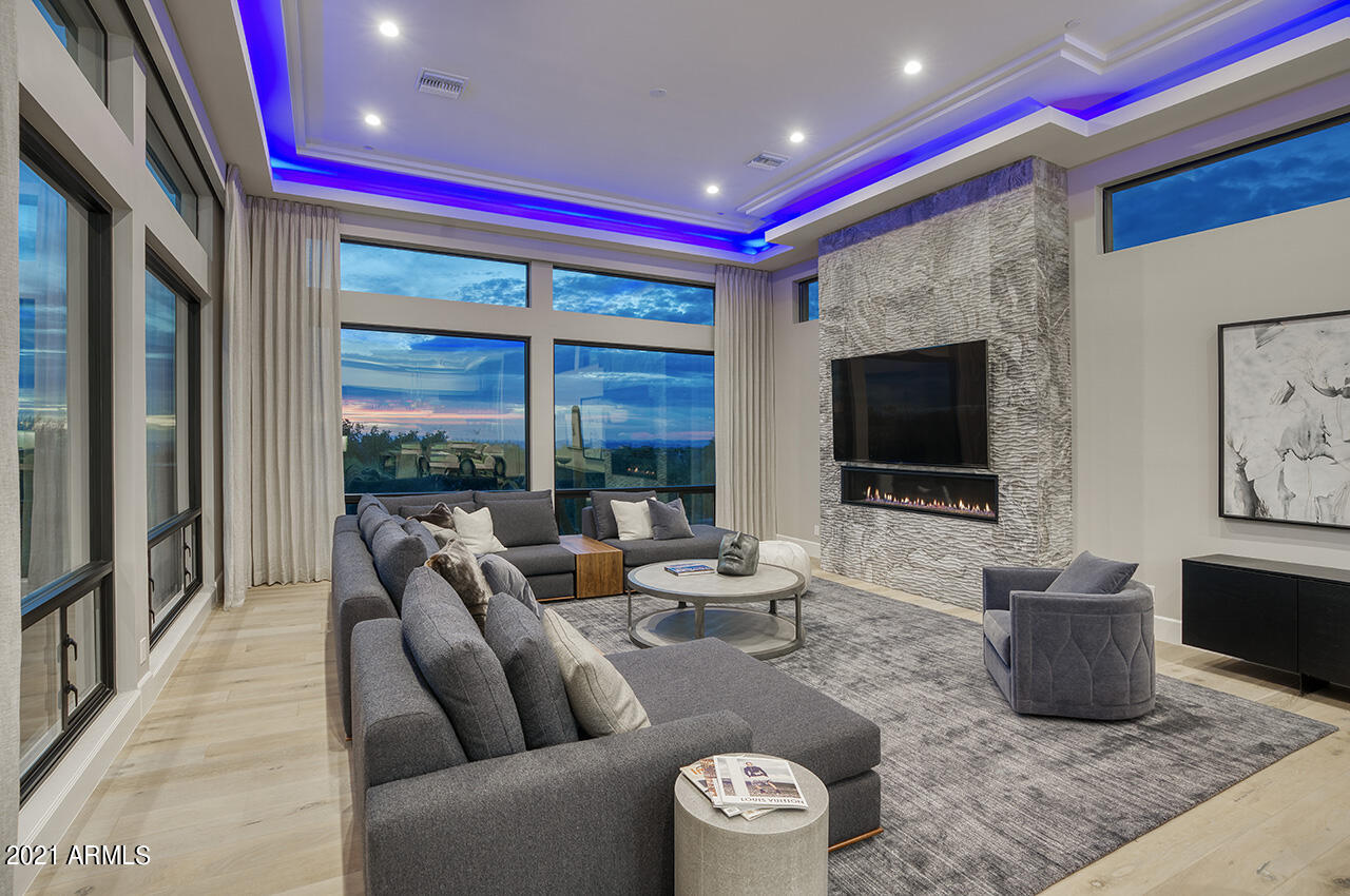 ARTESANO AT TROON CANYON - Residential