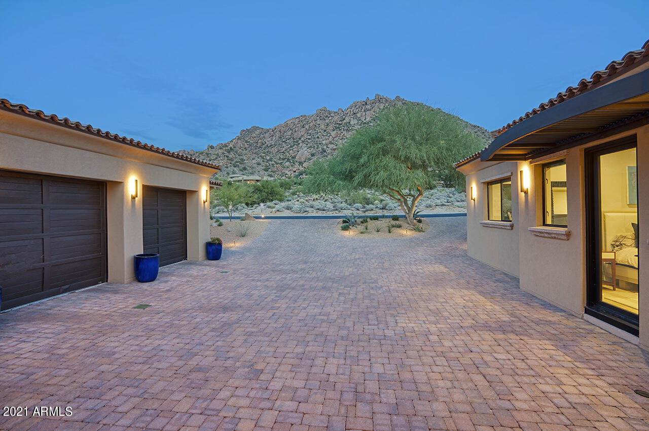 ARTESANO AT TROON CANYON - Residential