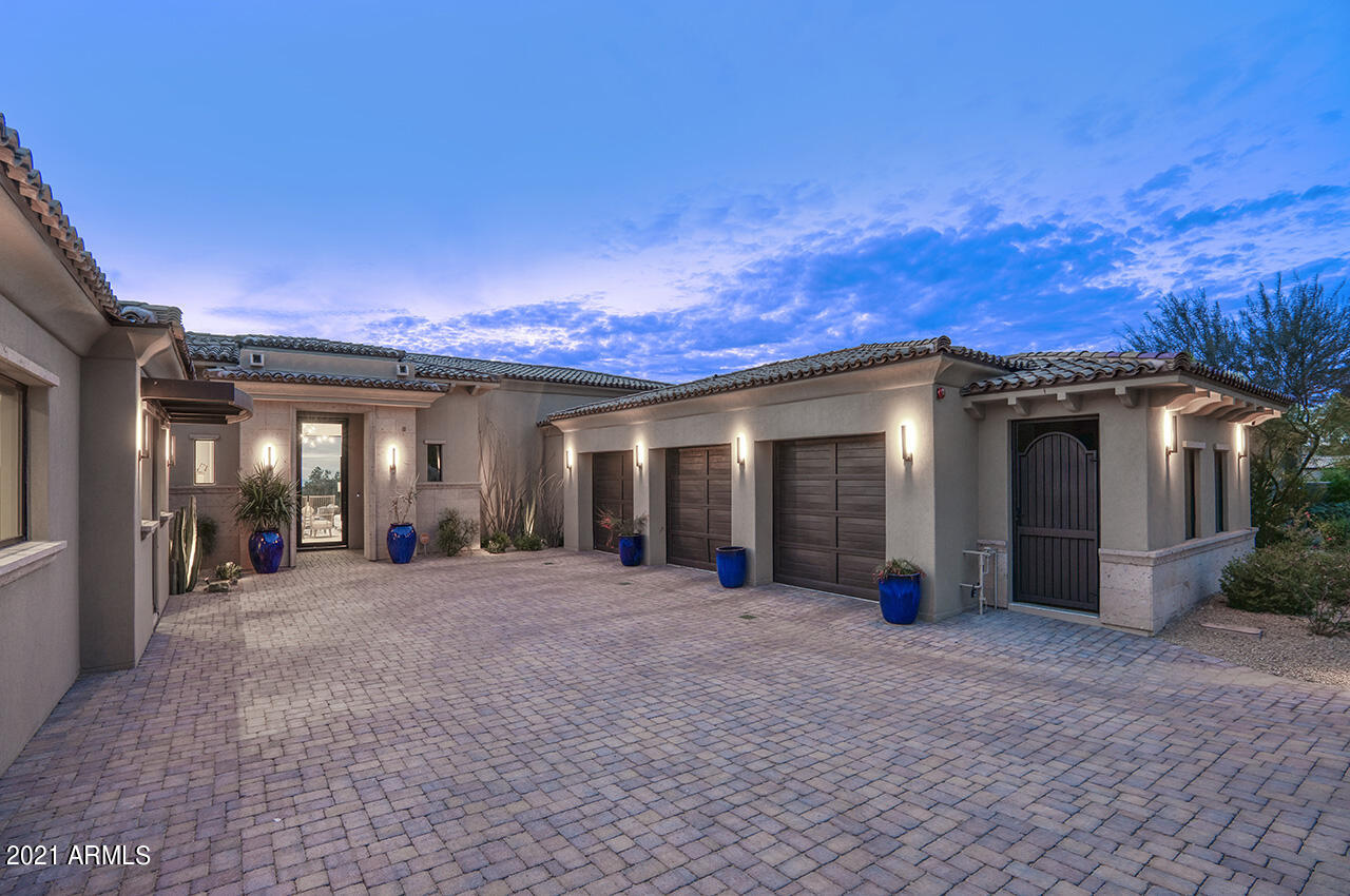 ARTESANO AT TROON CANYON - Residential