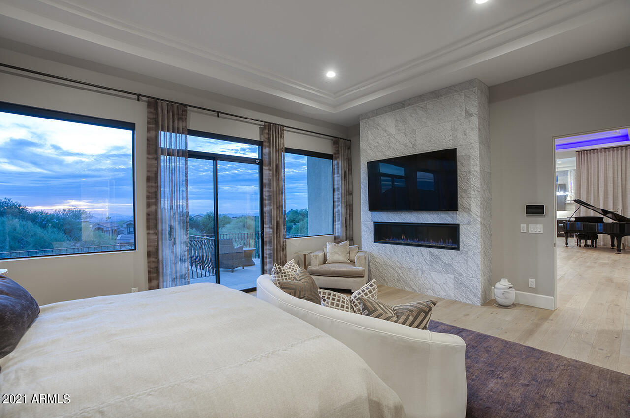 ARTESANO AT TROON CANYON - Residential