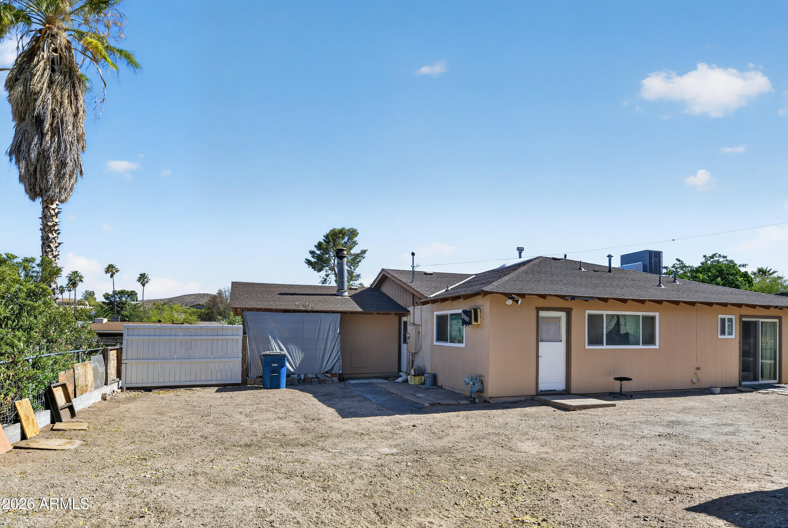 SUNNY COVE - Residential