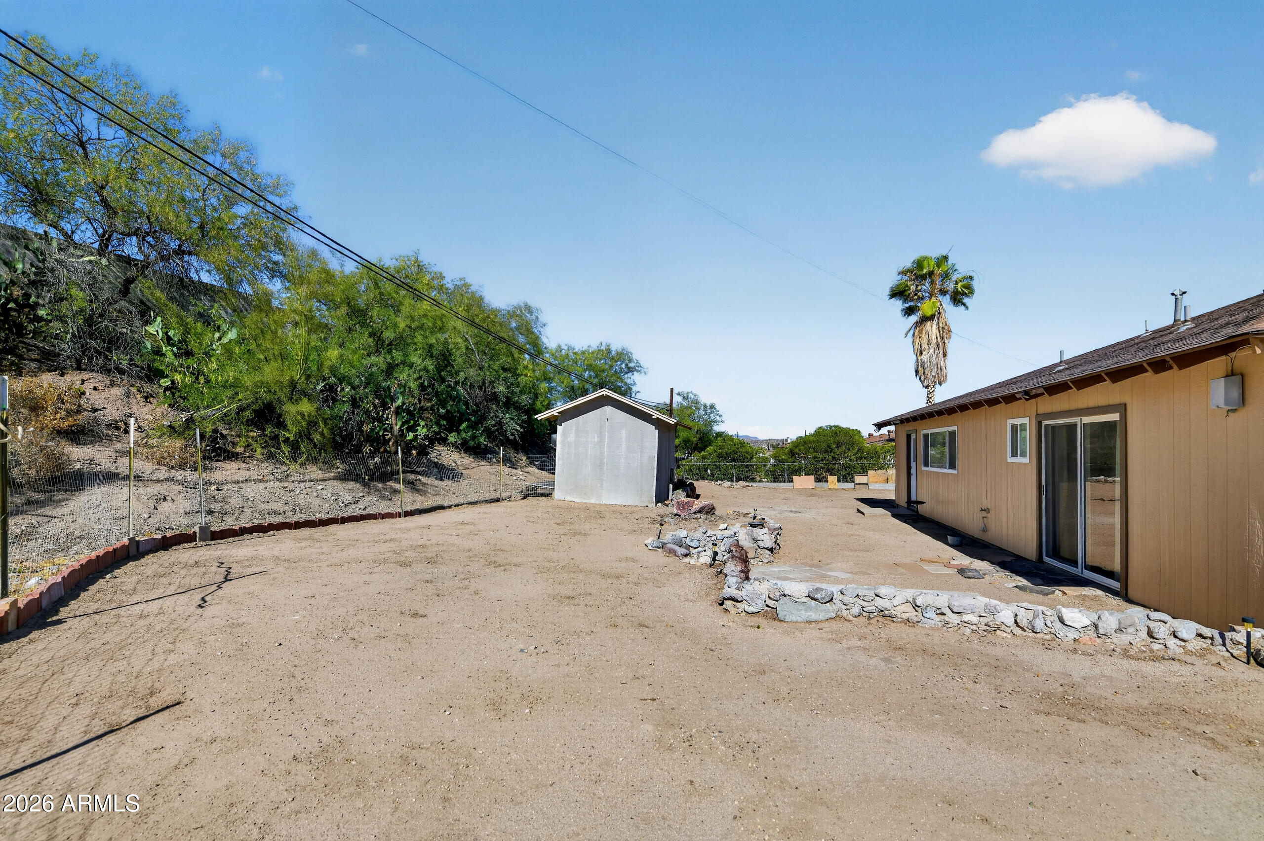SUNNY COVE - Residential