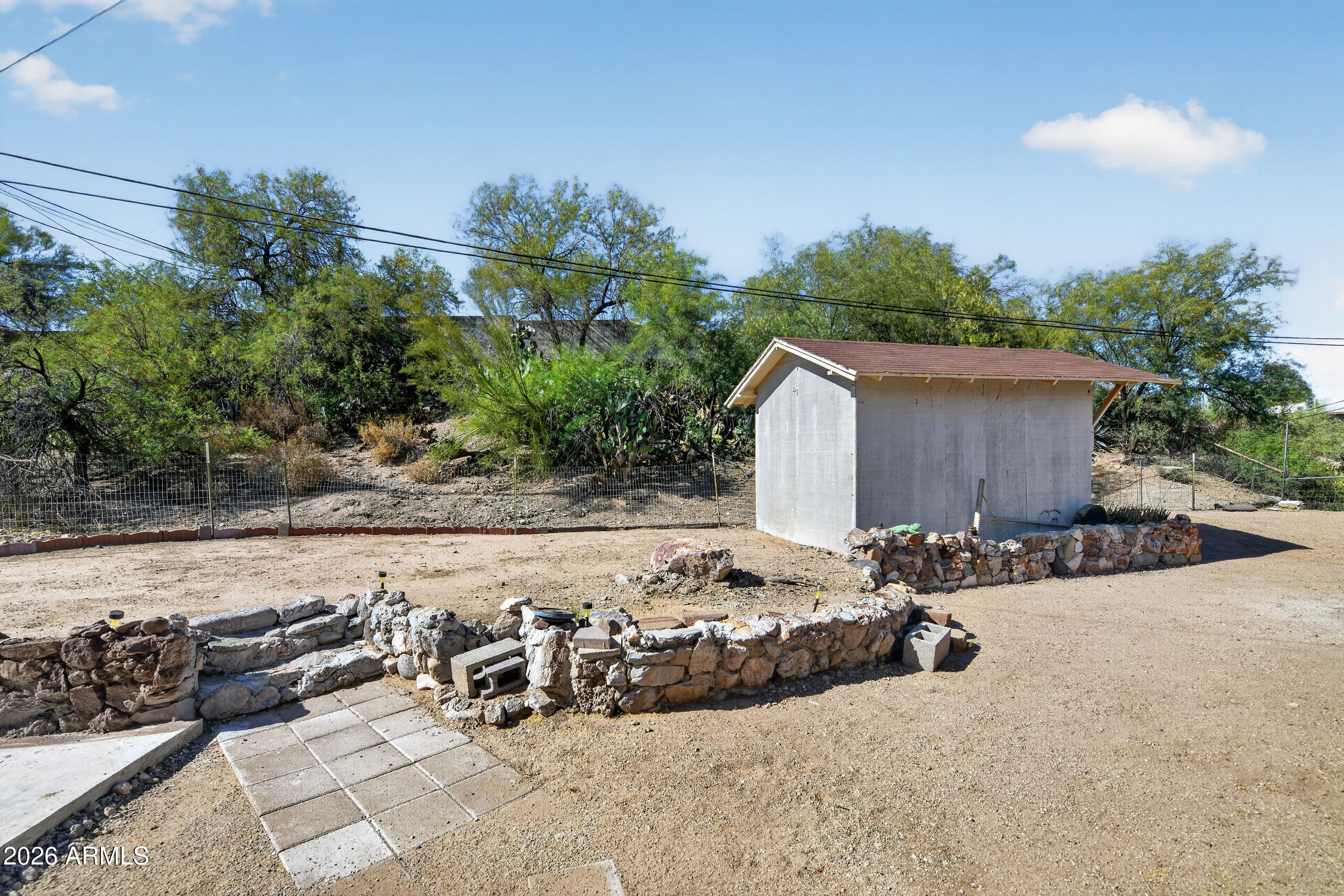 SUNNY COVE - Residential