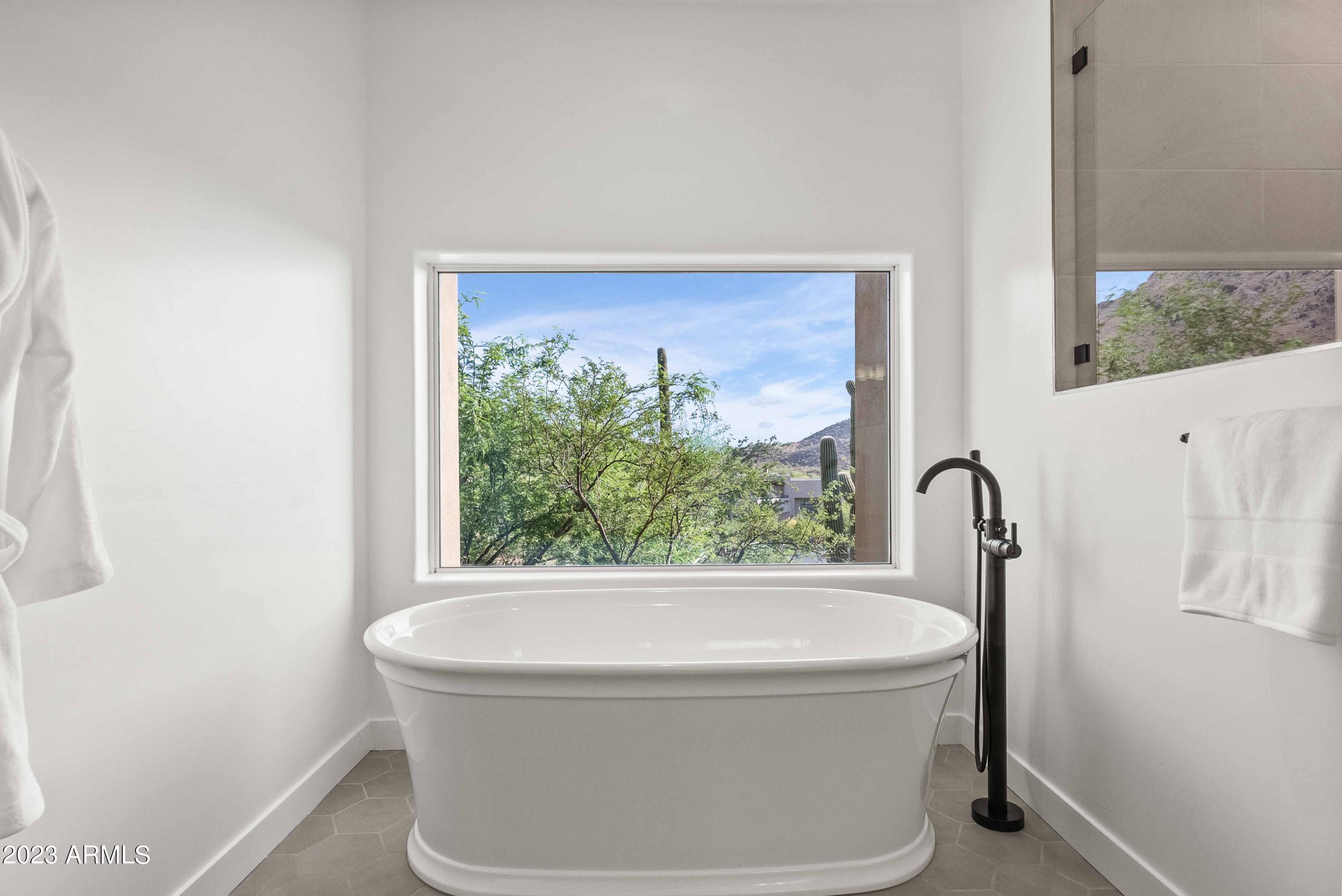 TROON RIDGE ESTATES III/IV - Residential