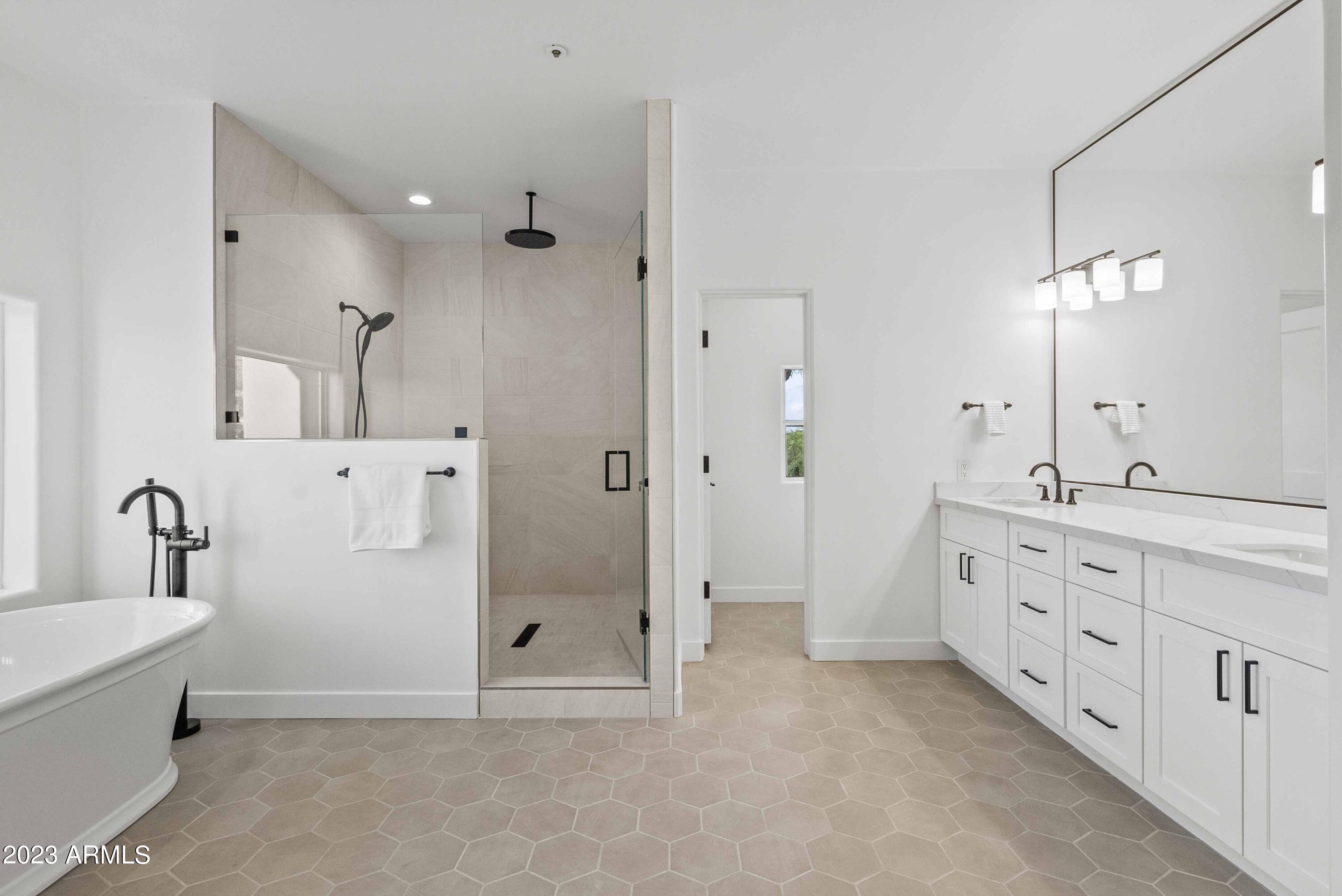 TROON RIDGE ESTATES III/IV - Residential