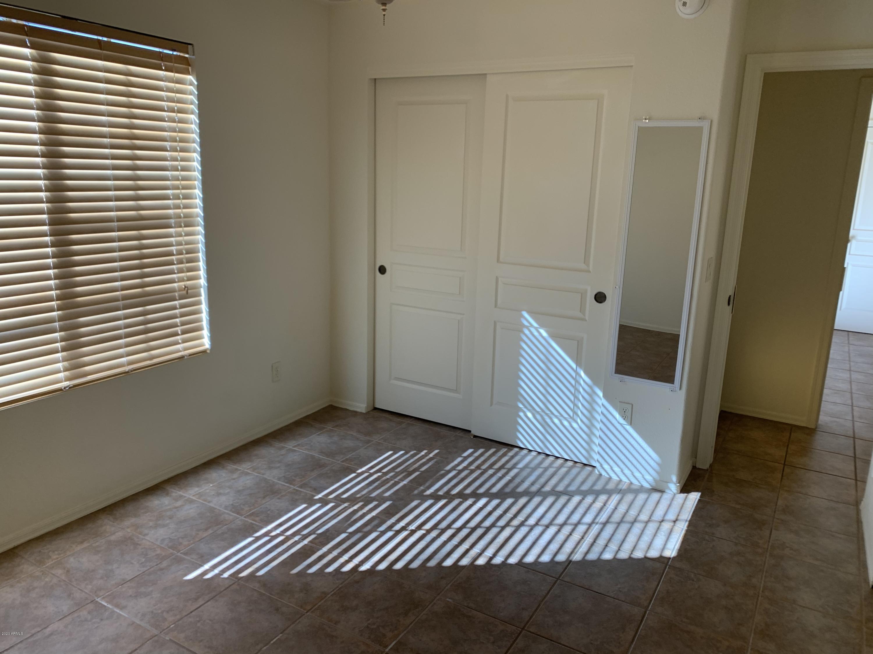 CANYON DE FLORES PHASE 2C - Residential Lease