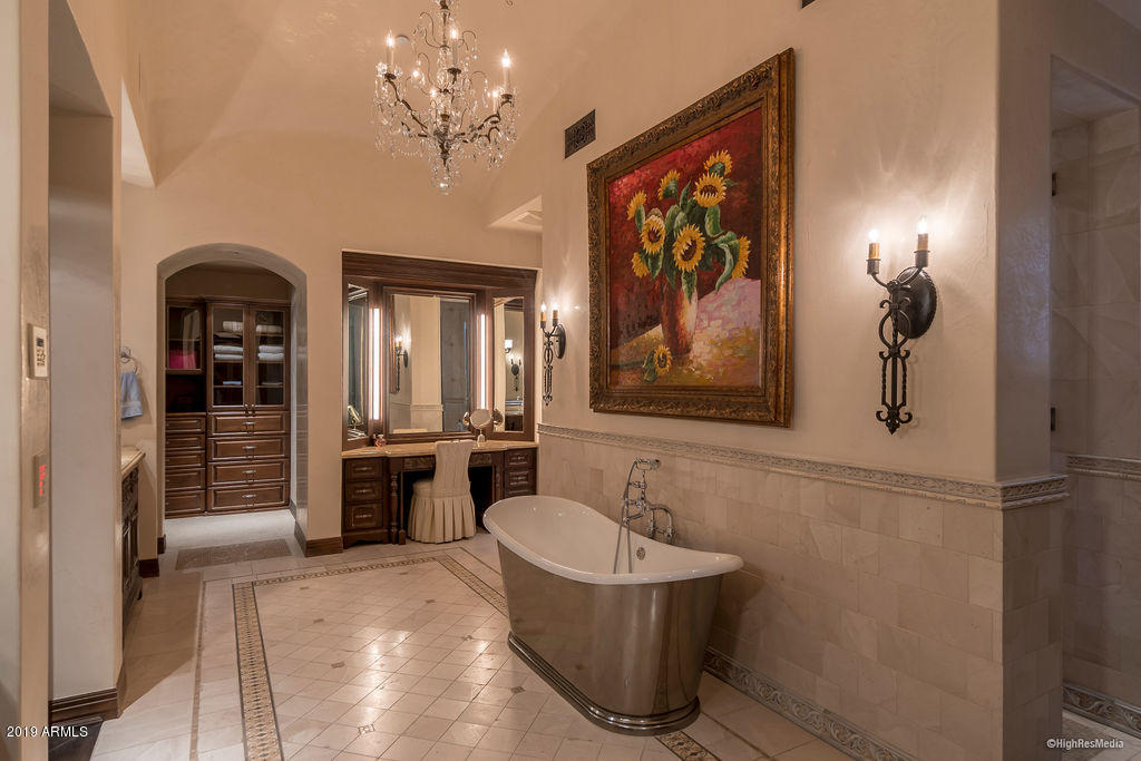 DC RANCH - Residential