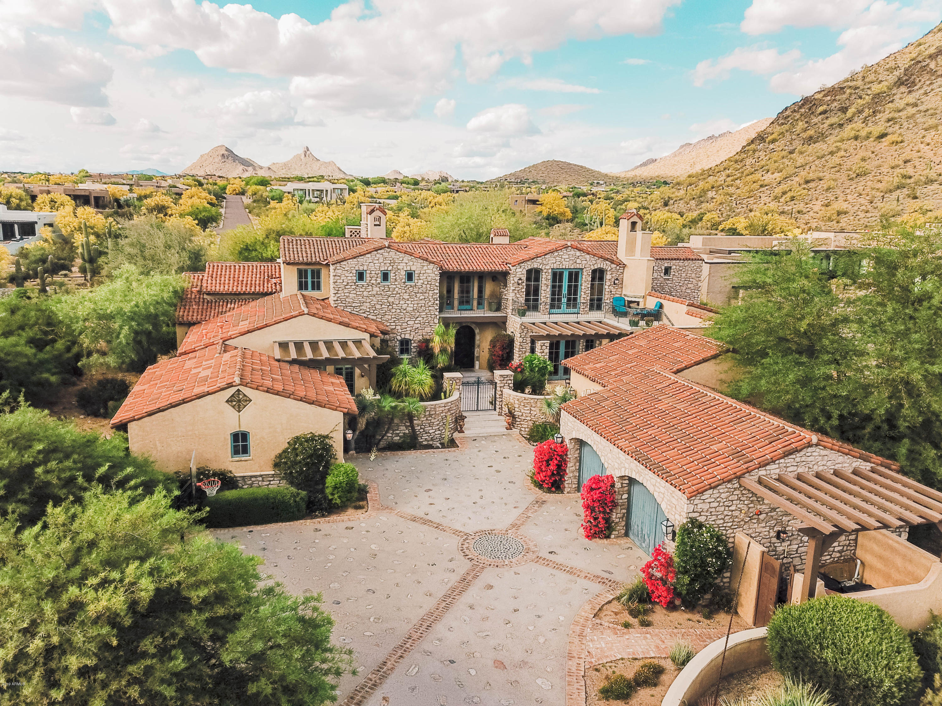 DC RANCH - Residential