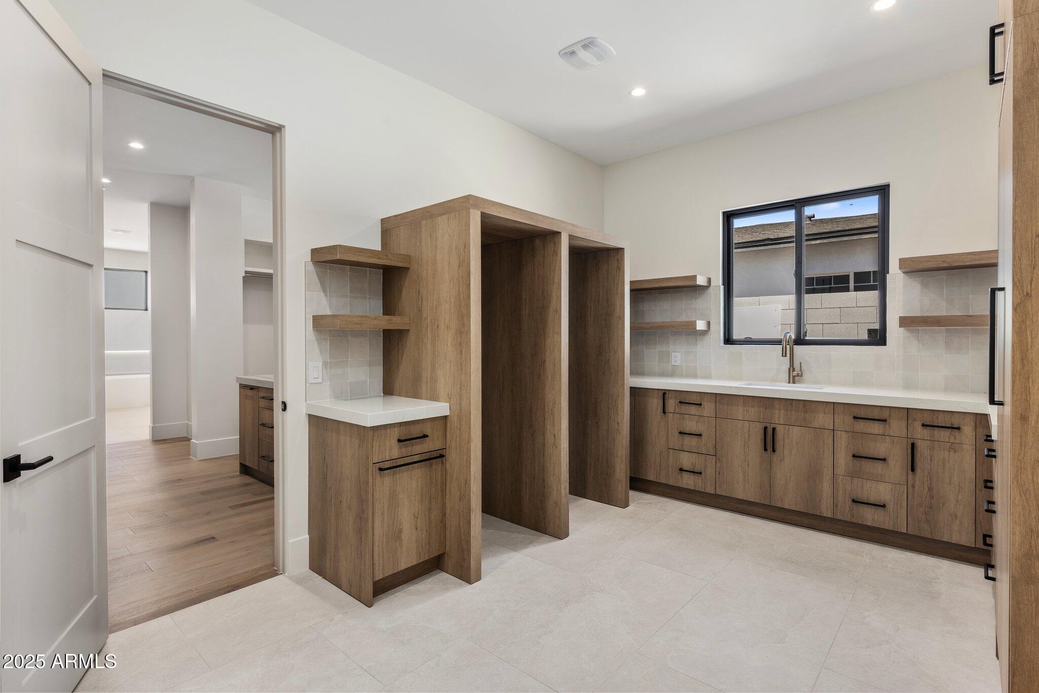 SUNBEAM 2 LOT 48-50 - Residential