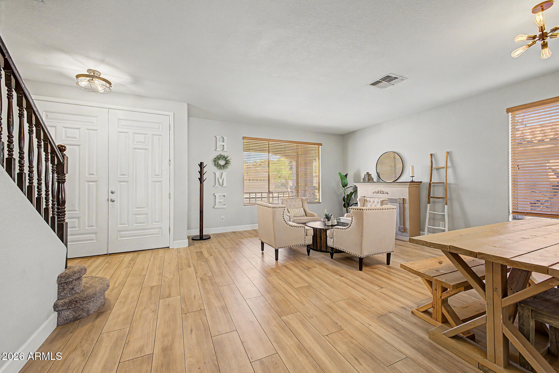 LANTANA RANCH - Residential