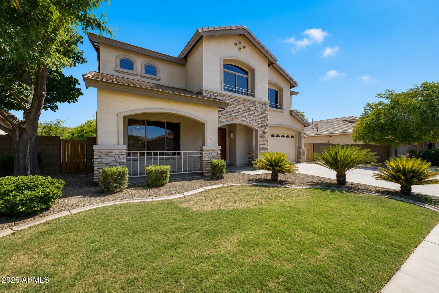 LANTANA RANCH - Residential