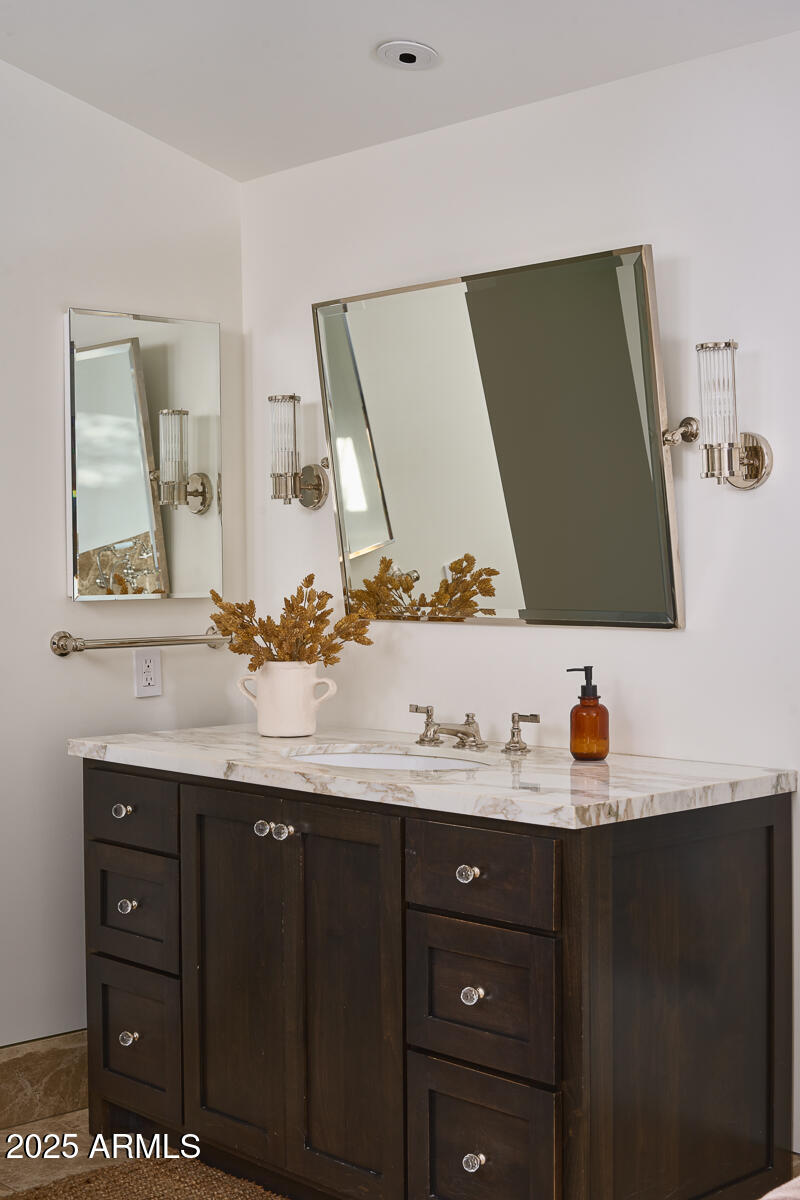 ORANGEWOOD LOT 20 BLOCK 5 - Residential