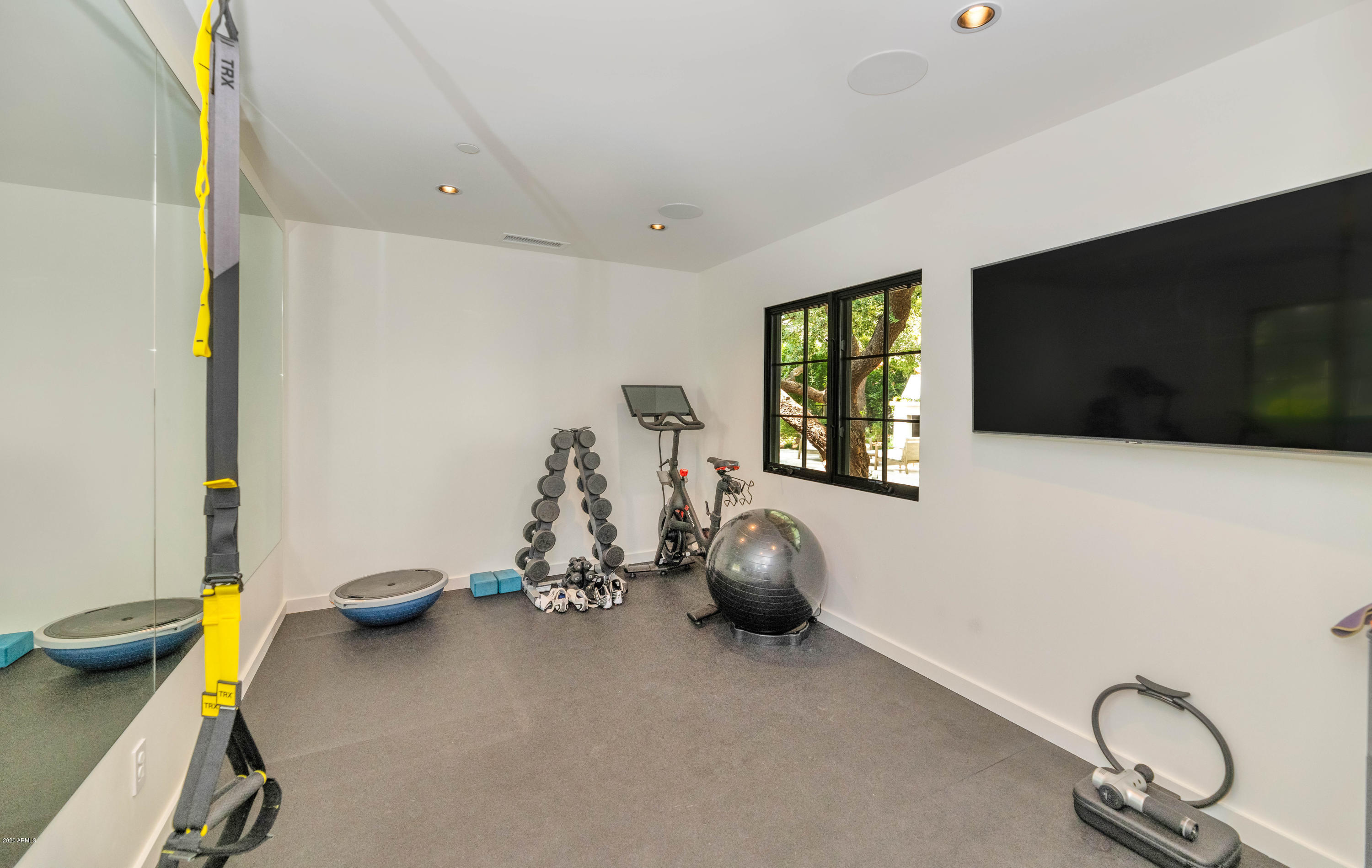 CASA BLANCA ESTATES - Residential