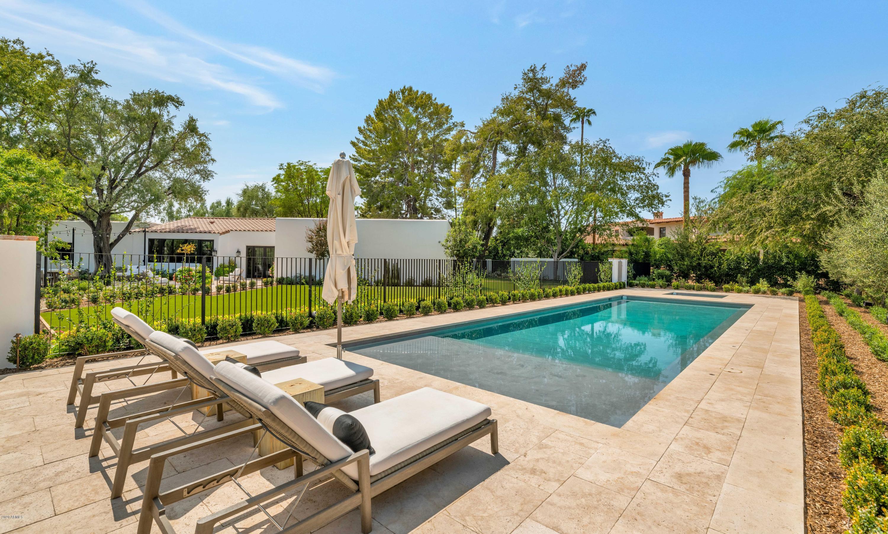 CASA BLANCA ESTATES - Residential