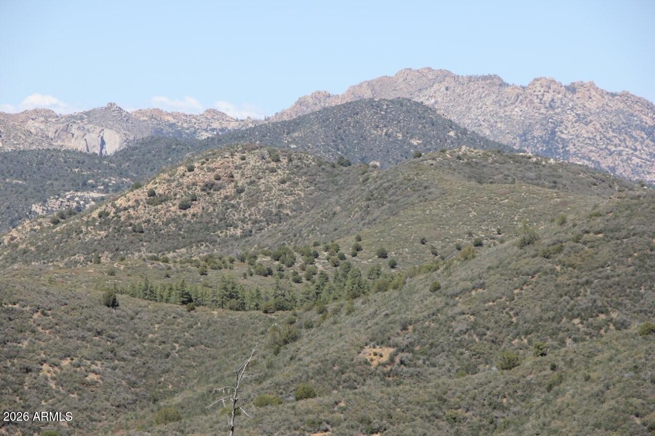 14 acres borders Prescott Nation Forest - Land