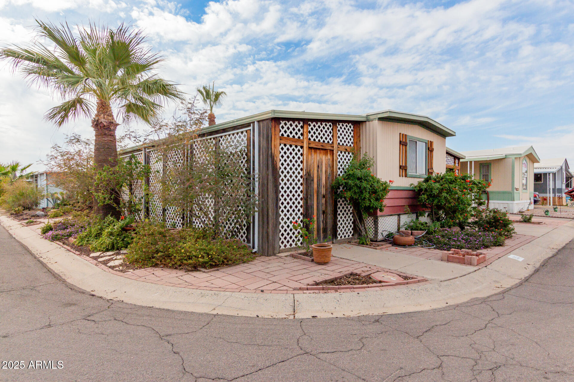 Phoenix North Mobile Home Park - Residential